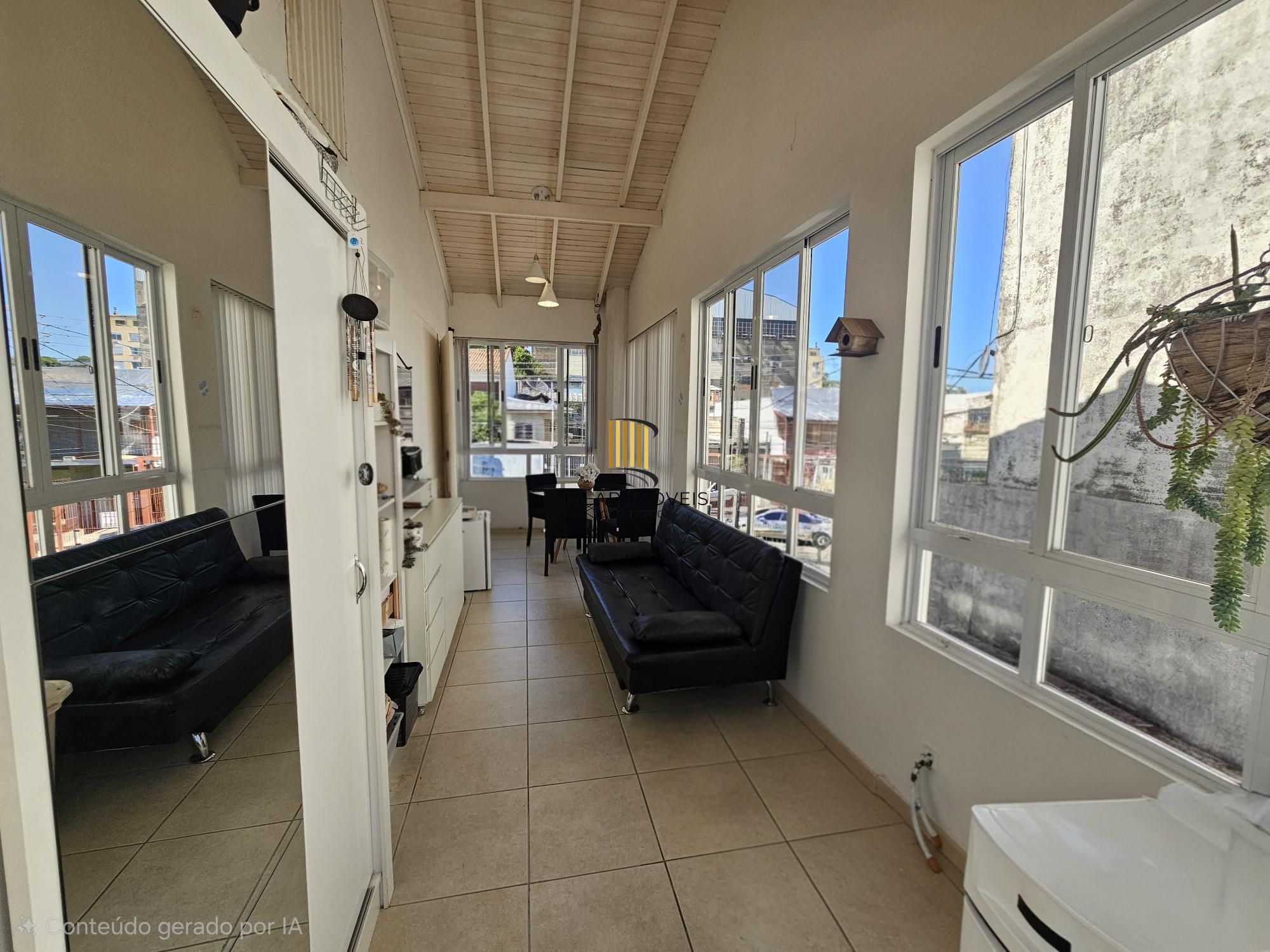 SOBRADO COM 3 SUÍTES + DORMITÓRIOS NO TÉRRREO | PISCINA | E MUITO MAIS