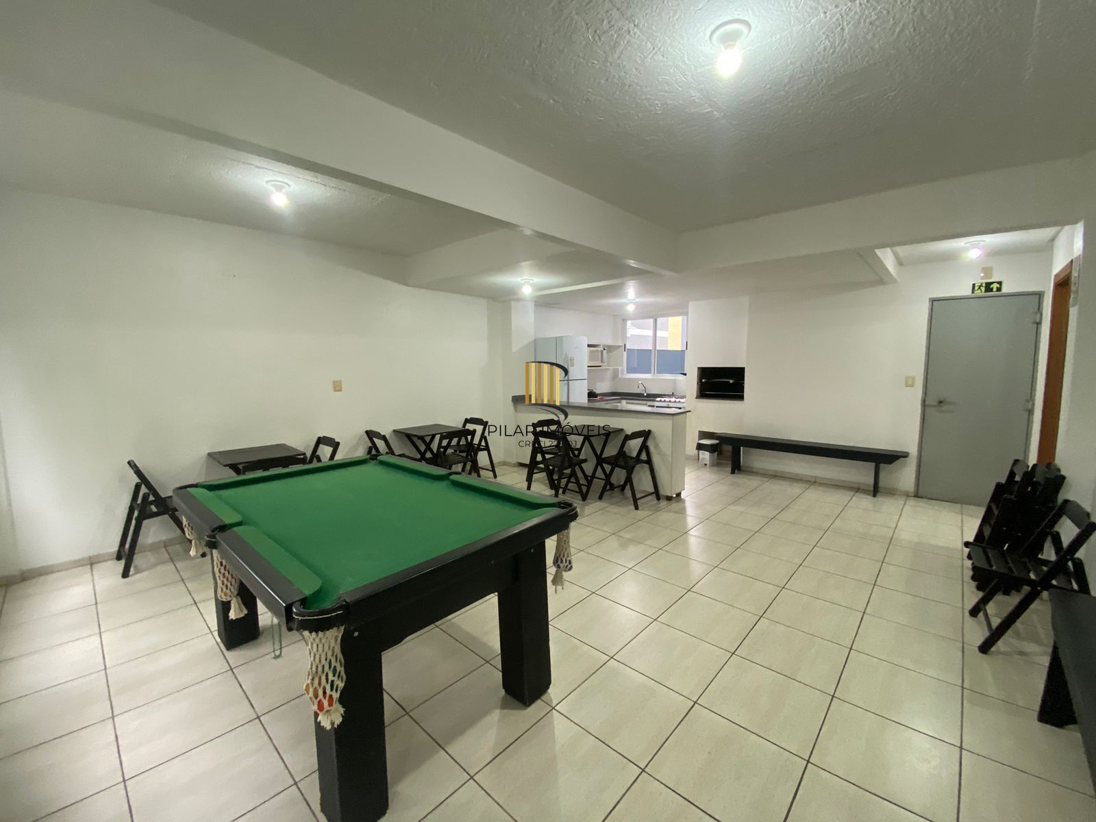 Apartamento 1 dormitório com vaga e elevador no Petrópolis