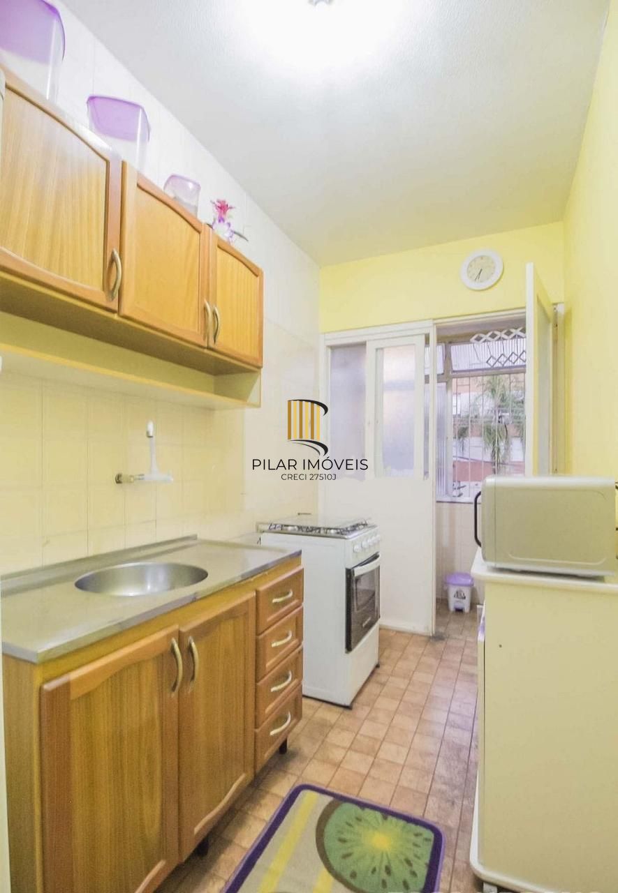 Apartamento semi mobiliado com 1 dormitório com vaga perto da PUC