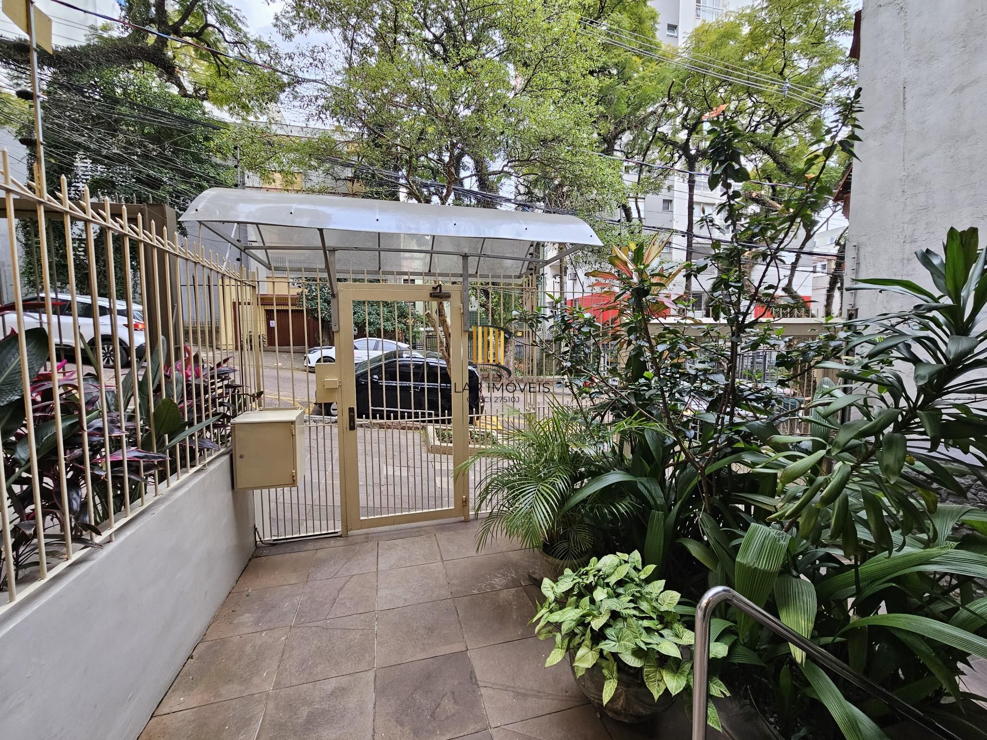 BOM FIM | 3 DORM COM VAGA | 122M2 | DE FRENTE