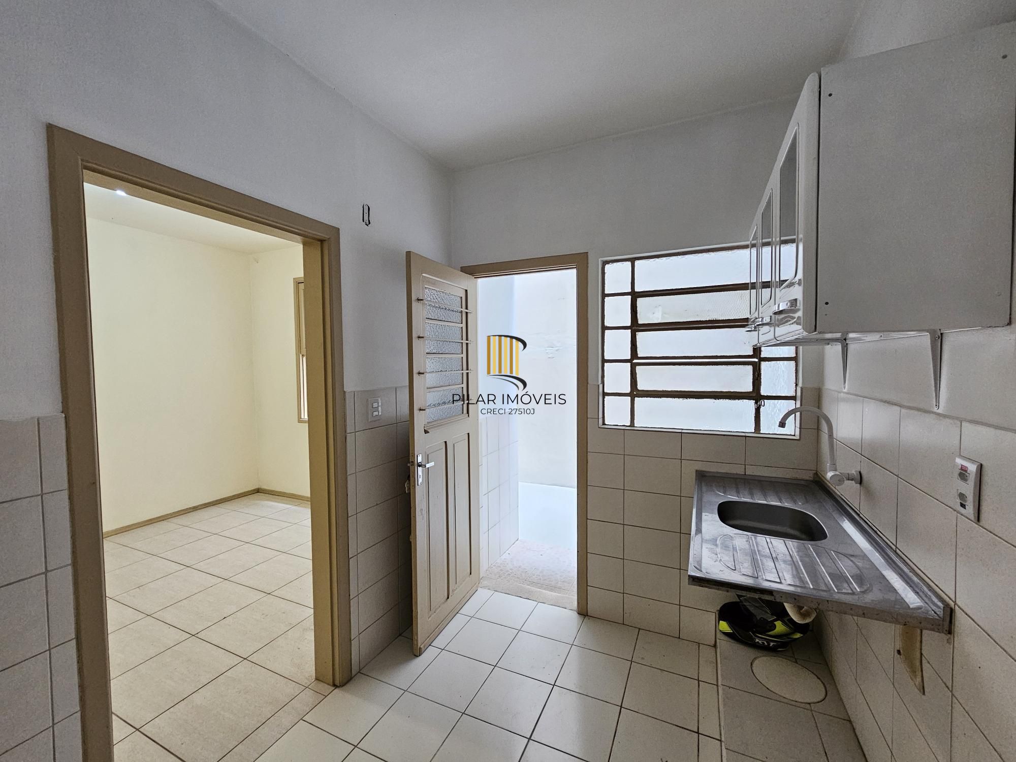 APARTAMENTO TÉRREO | MENINO DEUS