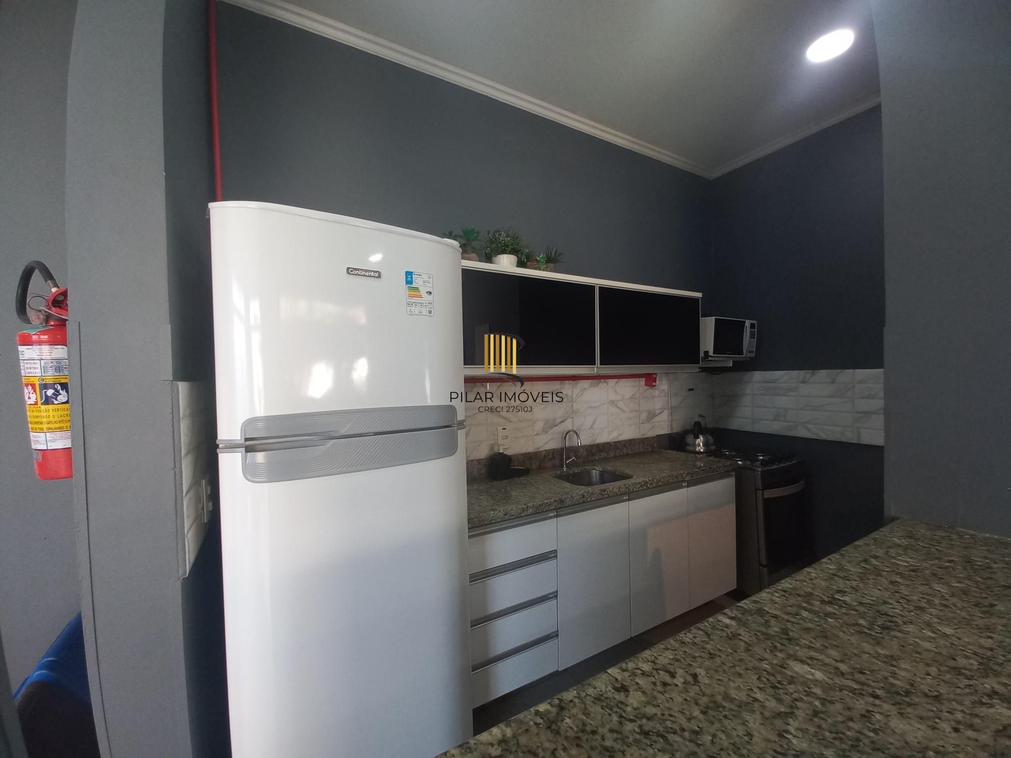 Apartamento 2 dormitórios no bairro Cavalhada