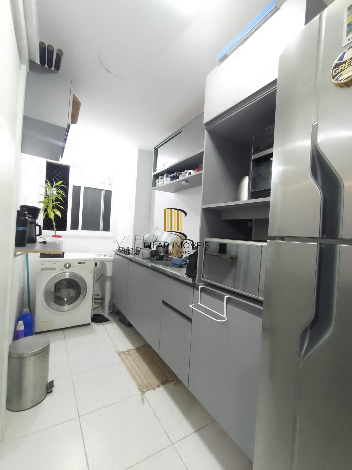 Apartamento 2 dormitórios com elevador e vaga perto da PUC