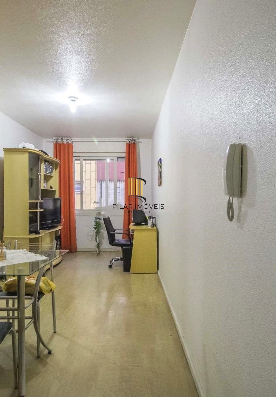Apartamento semi mobiliado com 1 dormitório com vaga perto da PUC