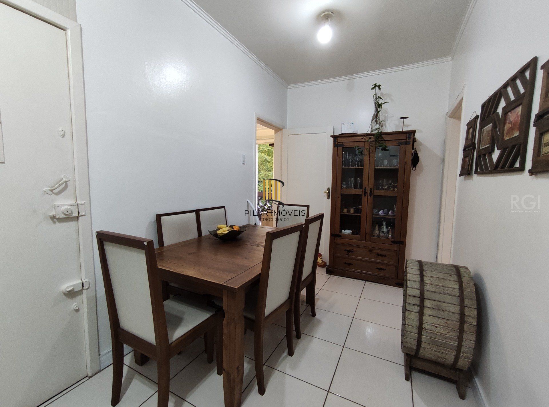 Apartamento para Venda - 60.44m², 2 dormitórios, 1 vaga - Petrópolis