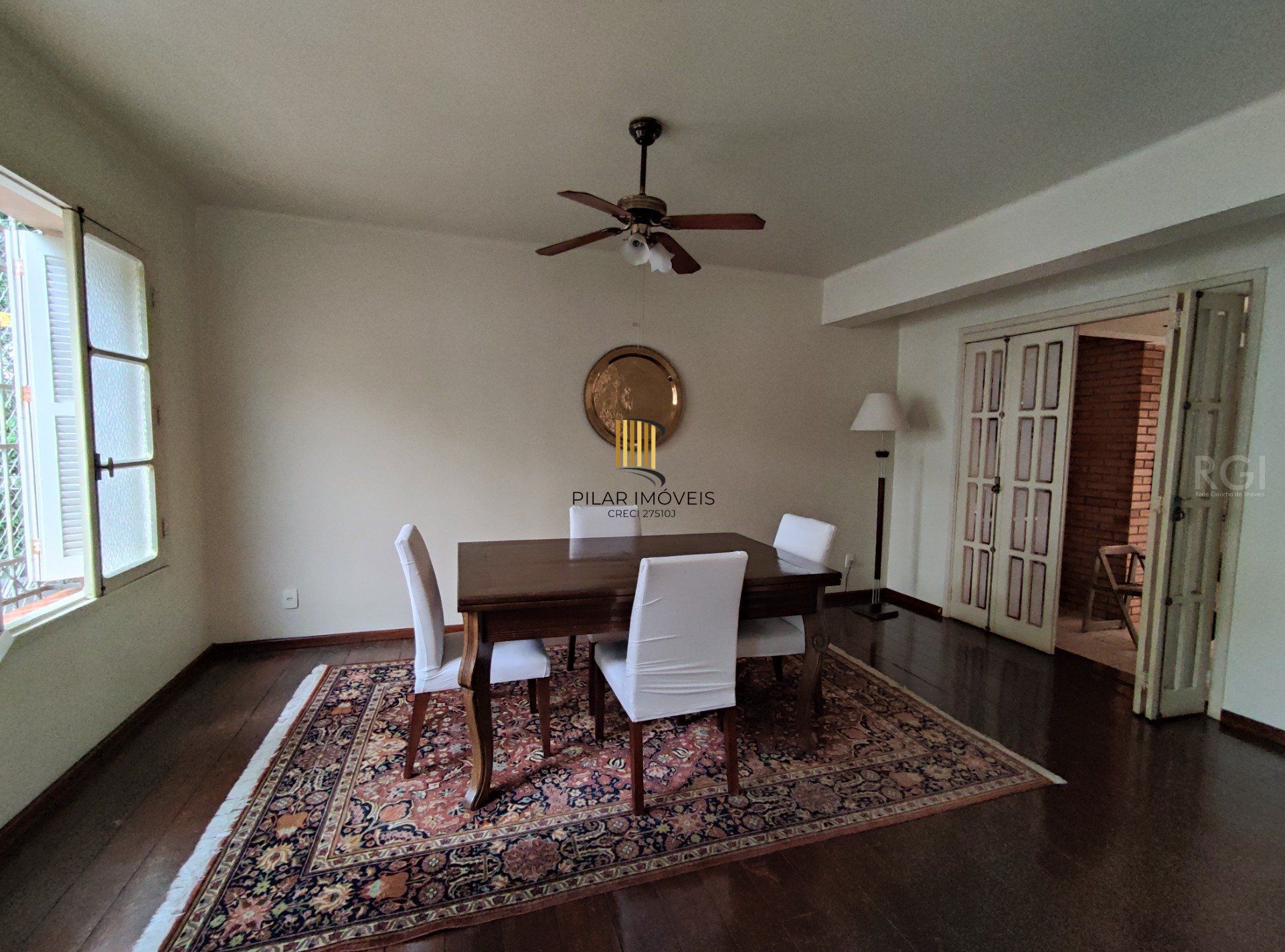Sobrado para Venda - 345m², 4 dormitórios, sendo 2 suites, 2 vagas - Independência
