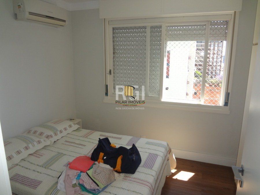 Cobertura para Venda - 267m², 3 dormitórios, sendo 1 suites, 2 vagas - Menino Deus