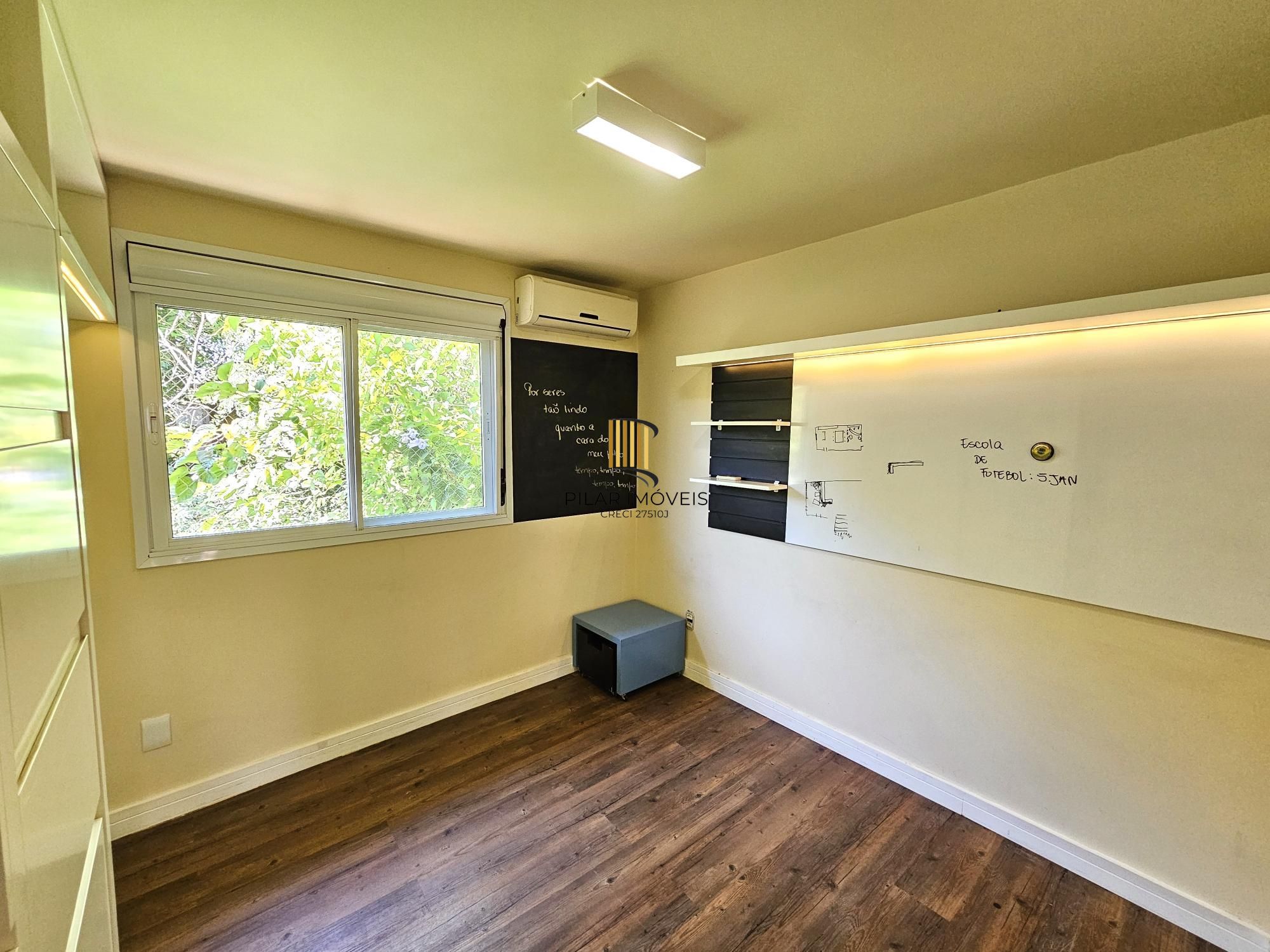 CASA EM CONDOMÍNIO NA AVENIDA PROTÁSIO ALVES