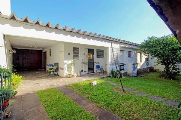 Casa 3 dormitórios ampla, perto da PUC