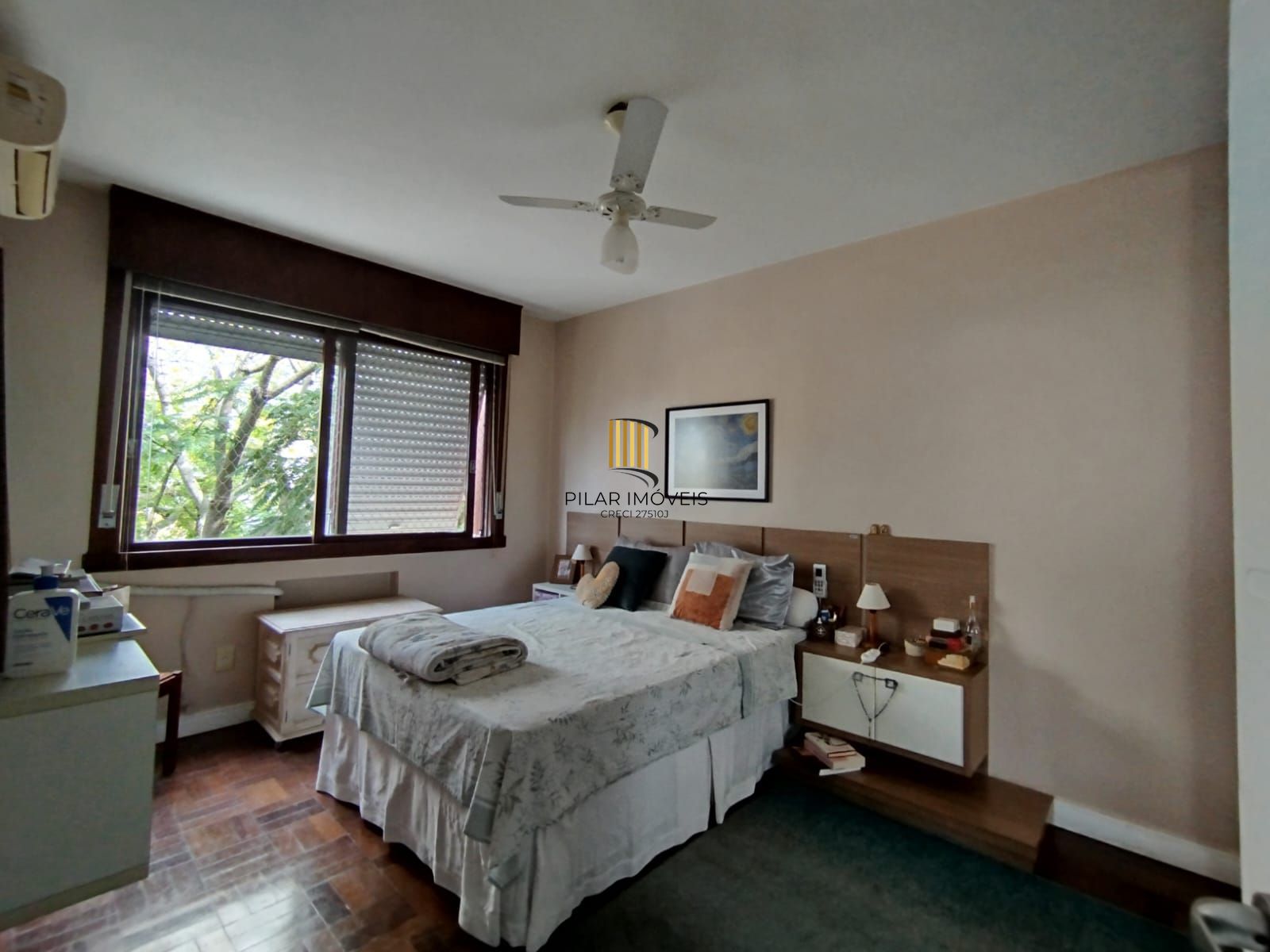 Apartamento 2 dormitórios no bairro Três Figueiras