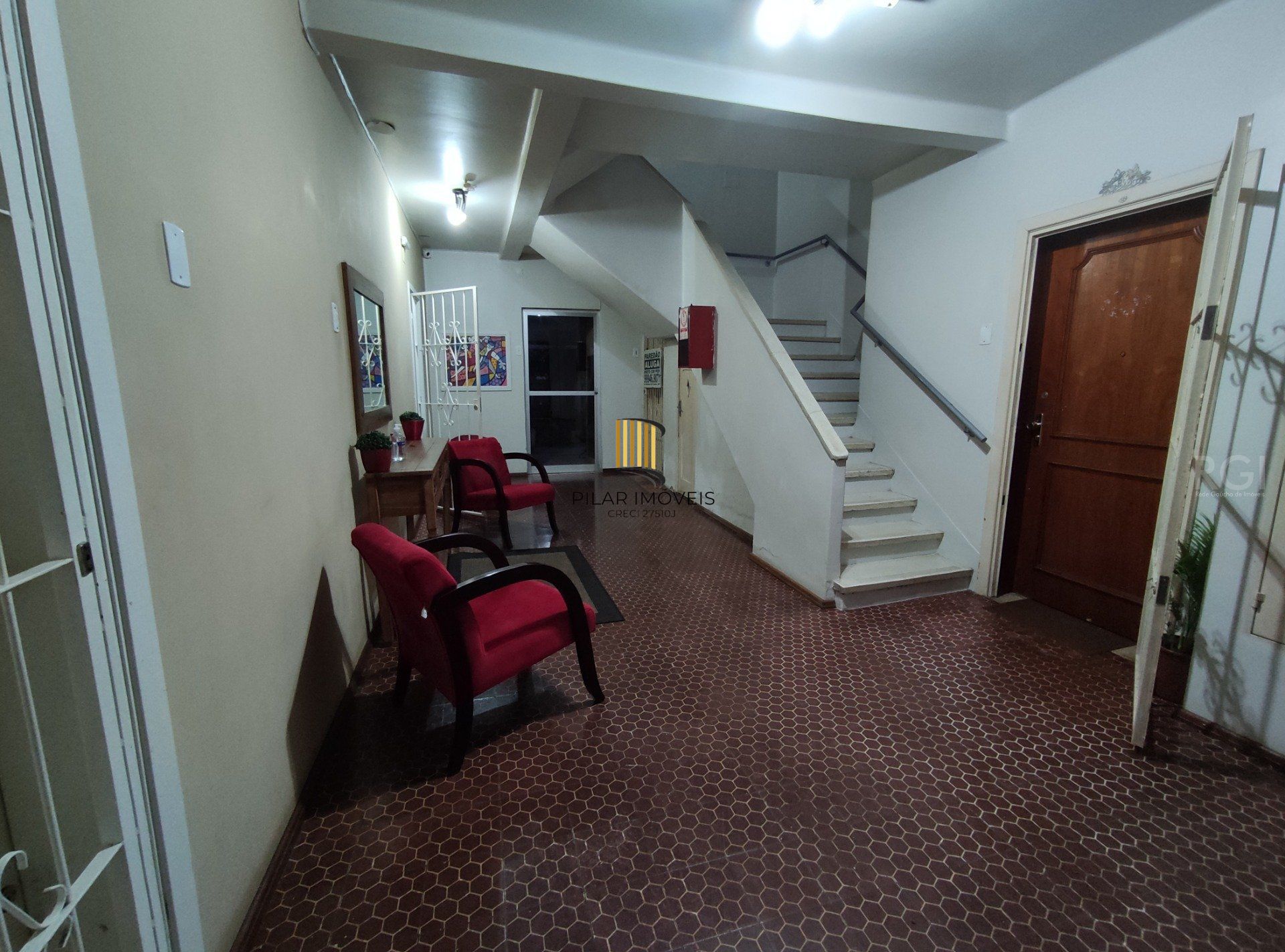 Apartamento para Venda - 60.44m², 2 dormitórios, 1 vaga - Petrópolis