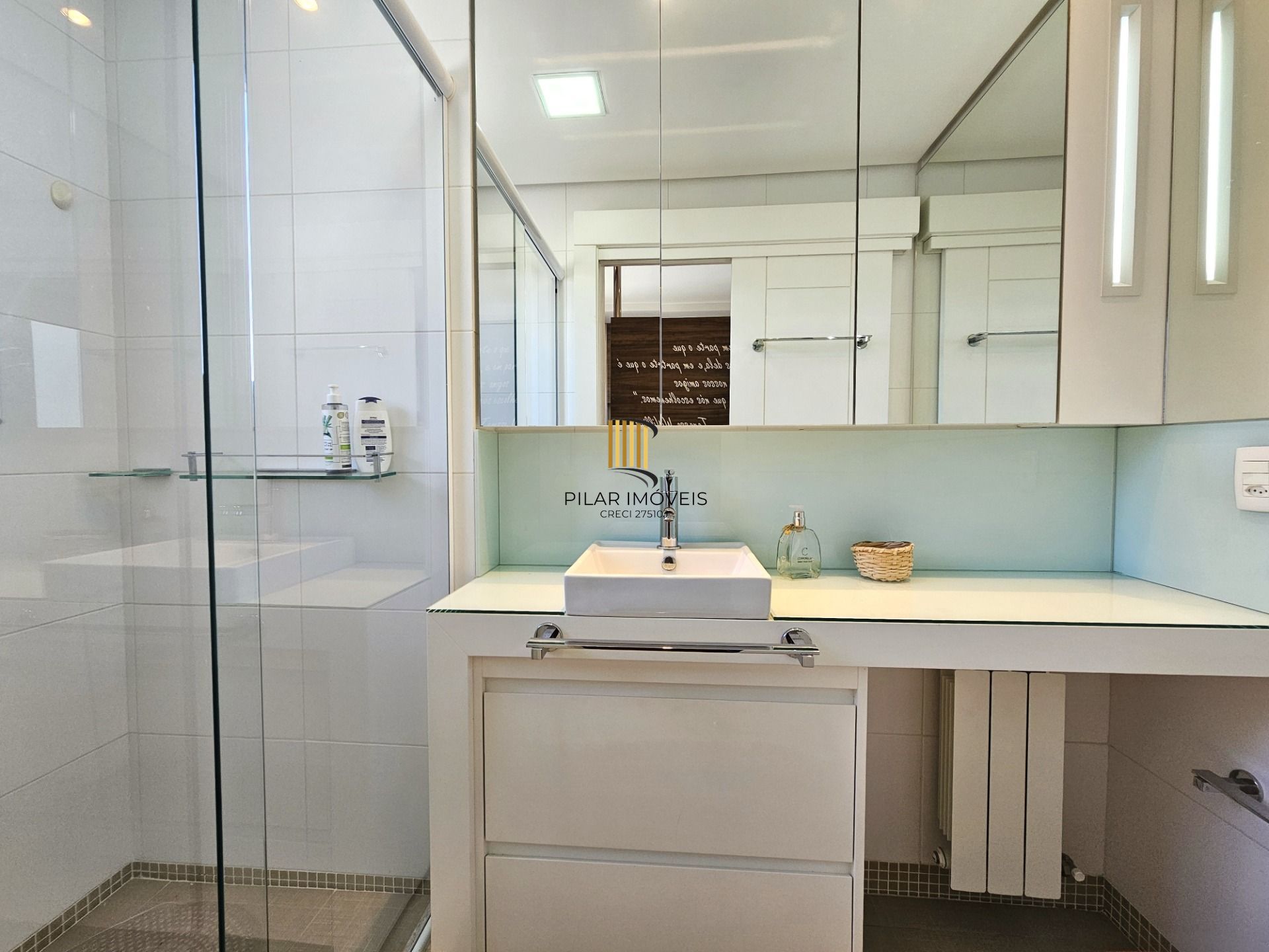 Apartamento 3 dormitórios no bairro Centro