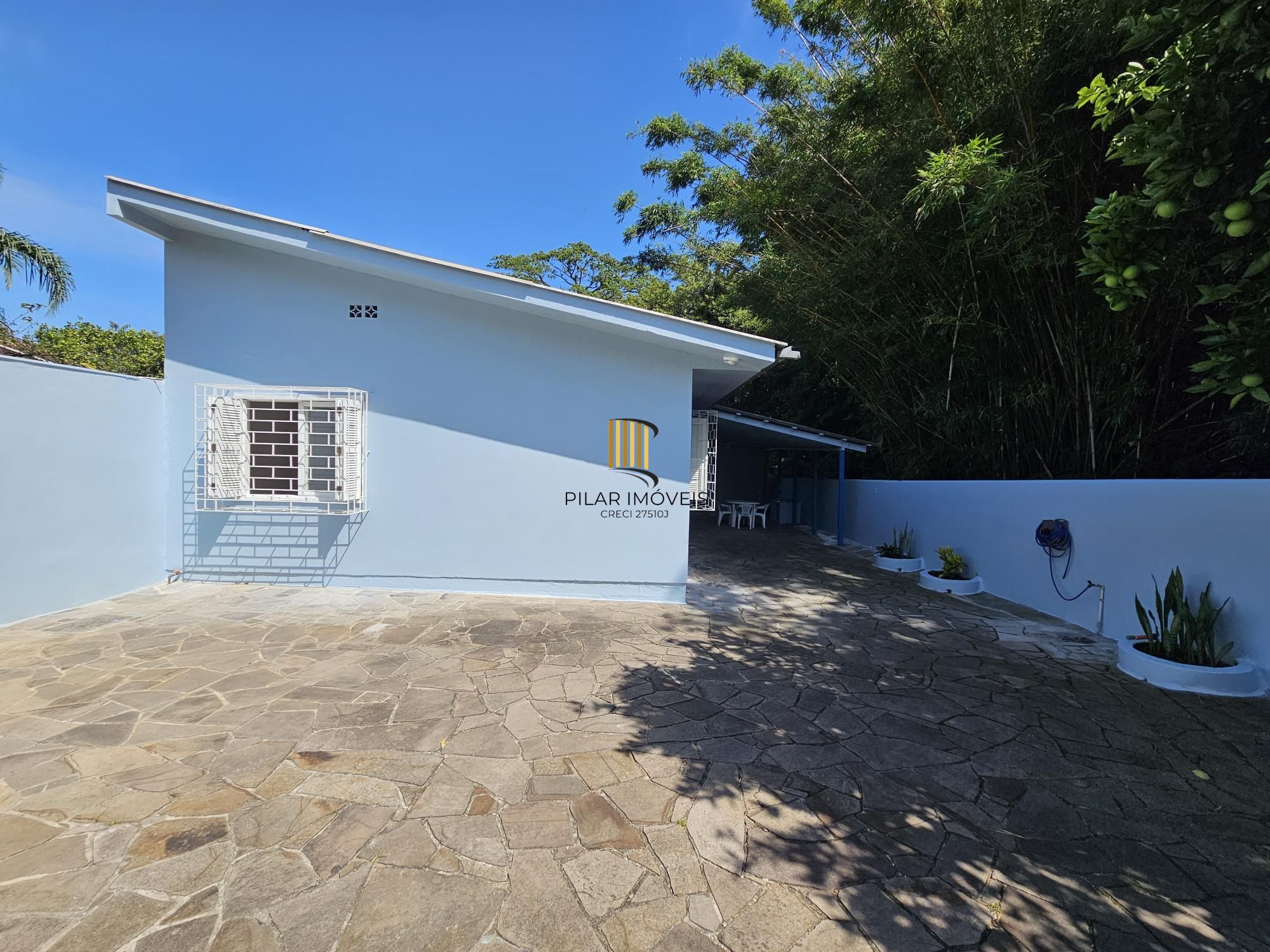 TERRENO COM MAIS DE 790M2 | CASA IMPECÁVEL DE 2 DORMITÓRIOS