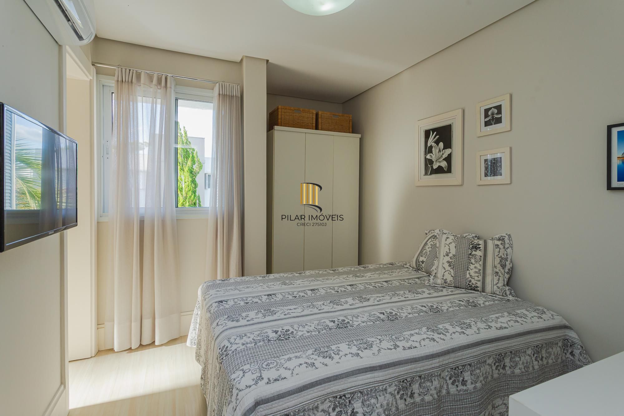 CONDOMINIO ATMOSFERA - CASA MOBILIADA DE 4 SUÍTES COM 4 VAGAS