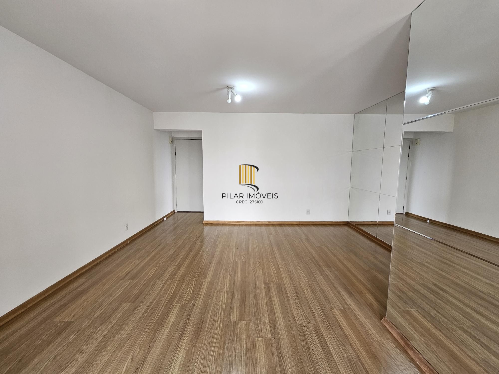 Apartamento 3 Dorm sendo 1 suite e 2 vagas