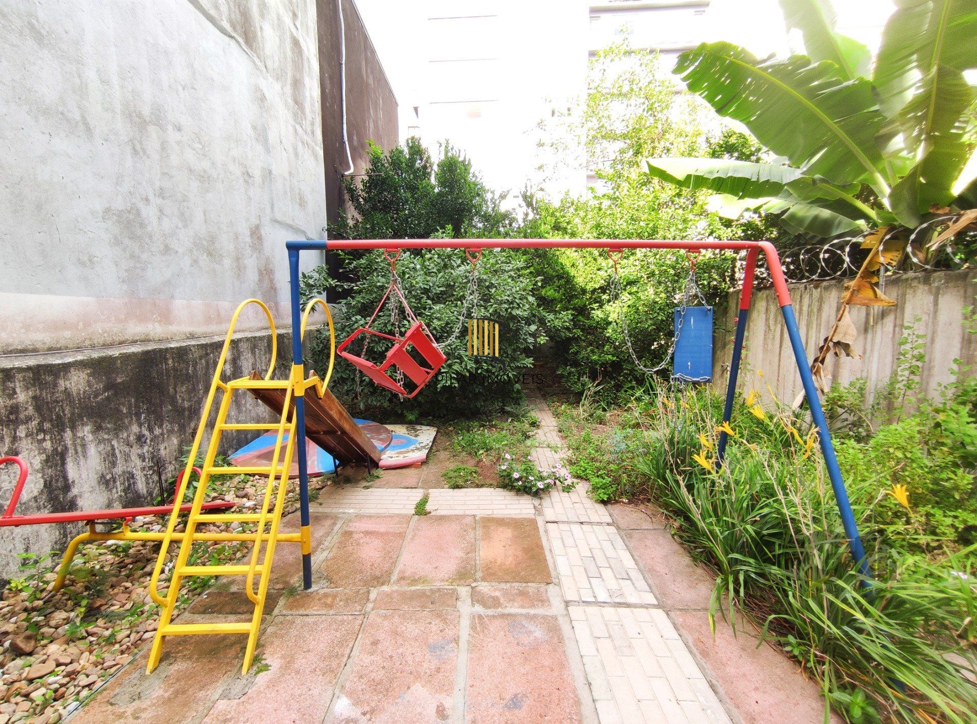 Sobrado 3 Dormitório(s) Bairro Auxiliadora