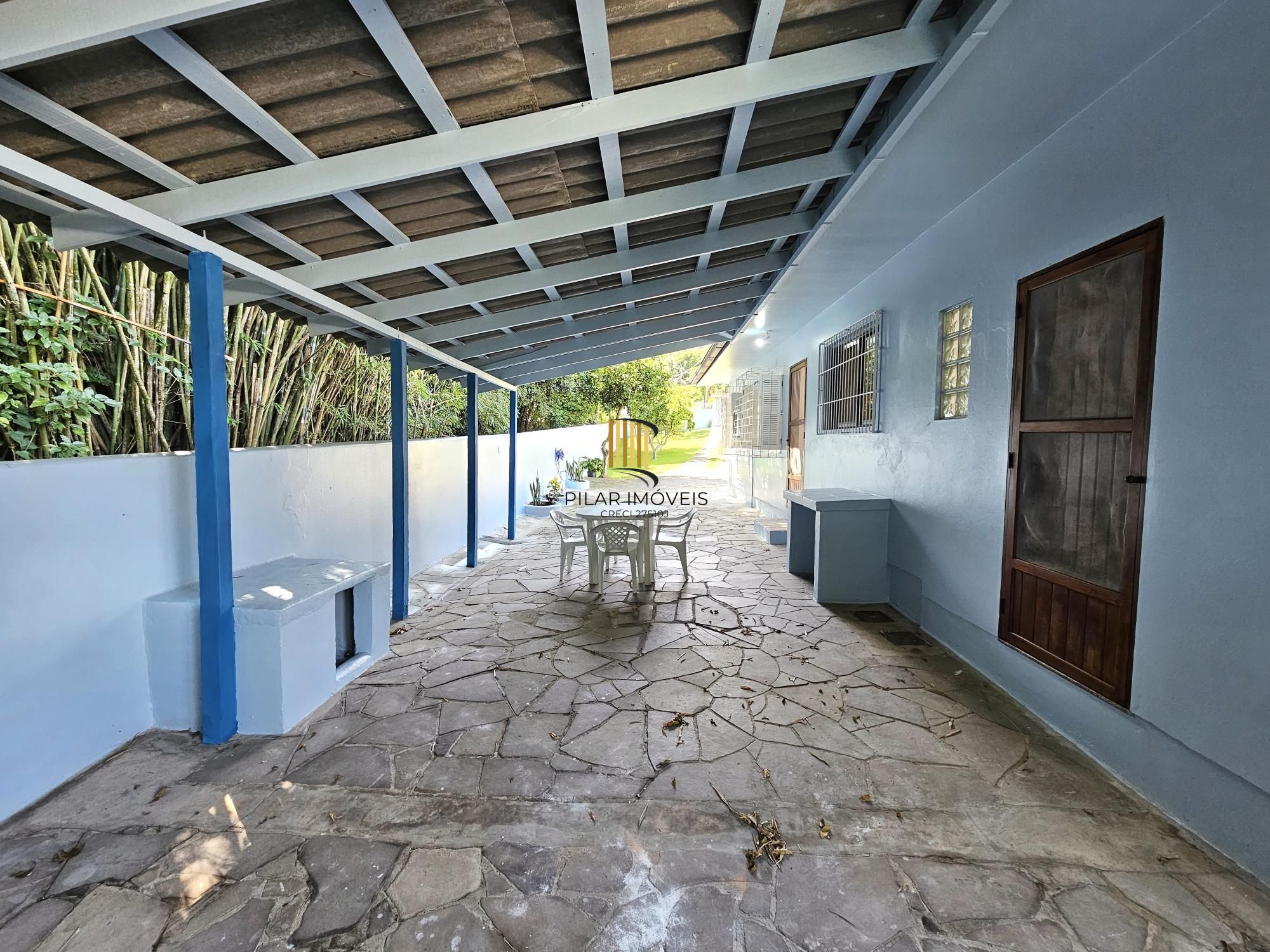 TERRENO COM MAIS DE 790M2 | CASA IMPECÁVEL DE 2 DORMITÓRIOS