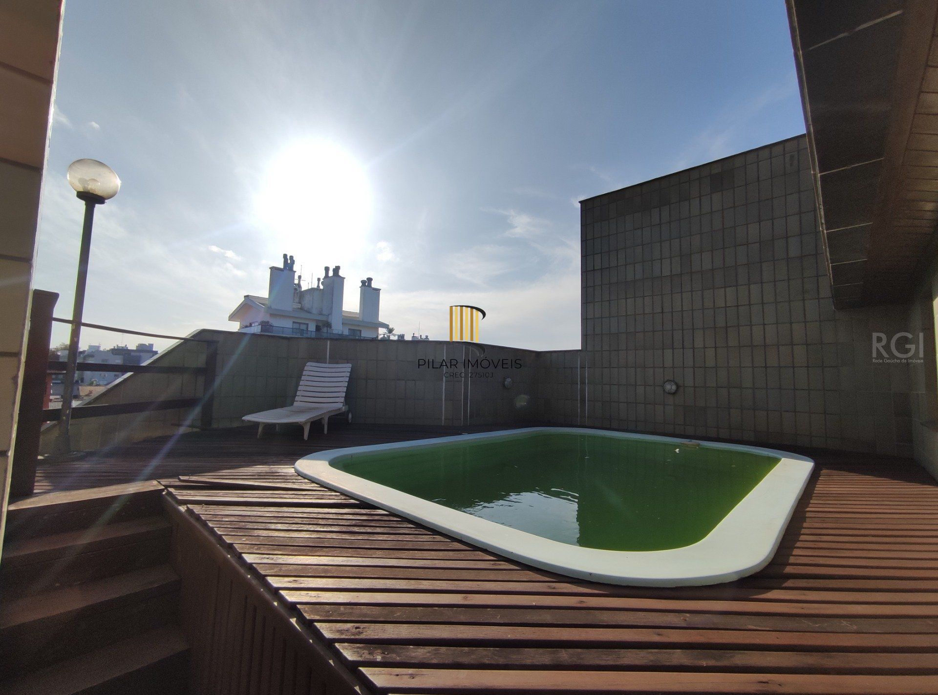 Cobertura para Venda - 354.67m², 3 dormitórios, sendo 1 suites, 3 vagas - Jardim Lindóia