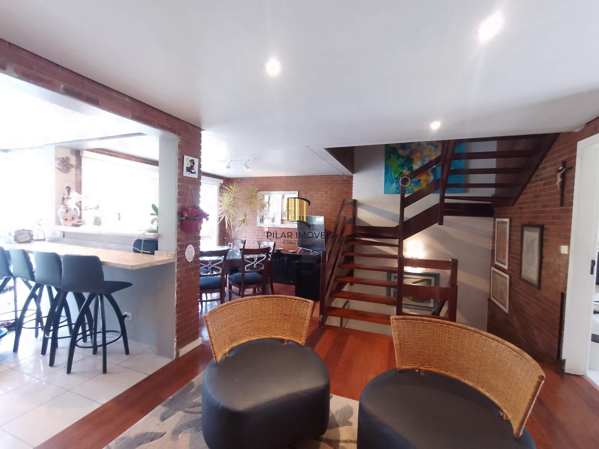 Casa 3 dormitórios em condomínio de luxo próximo ao Shopping Iguatemi