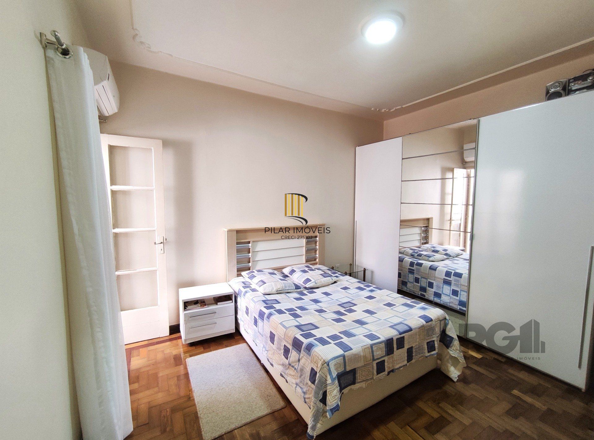Apartamento 2 dormitórios no bairro Santa Cecília