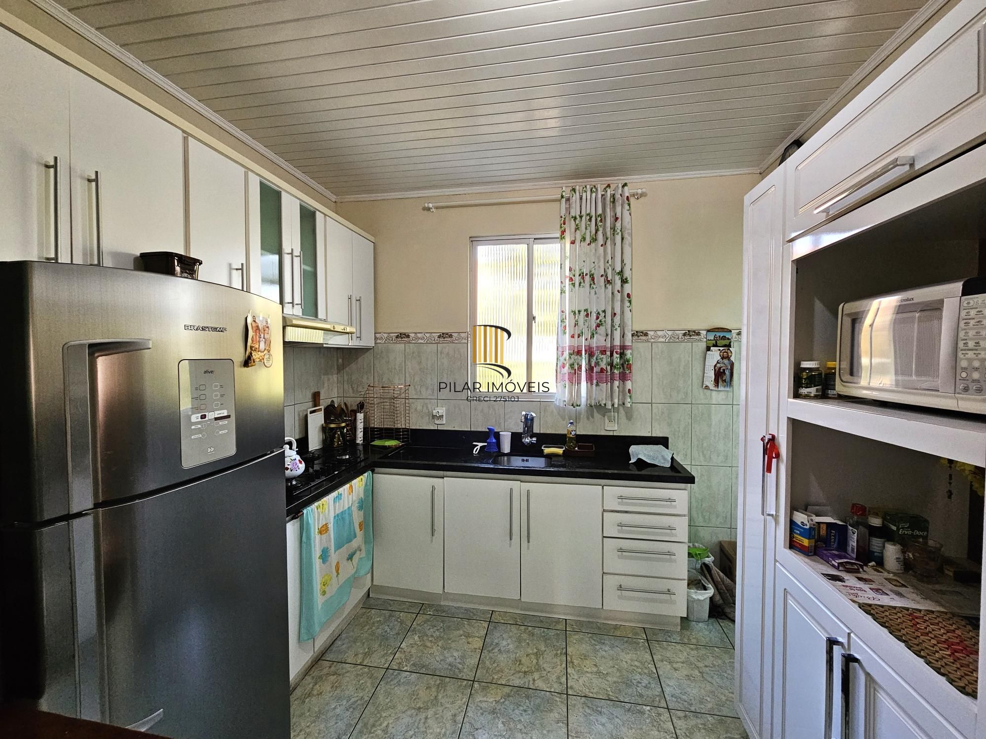 Apartamento 2 dormitórios no bairro Floresta