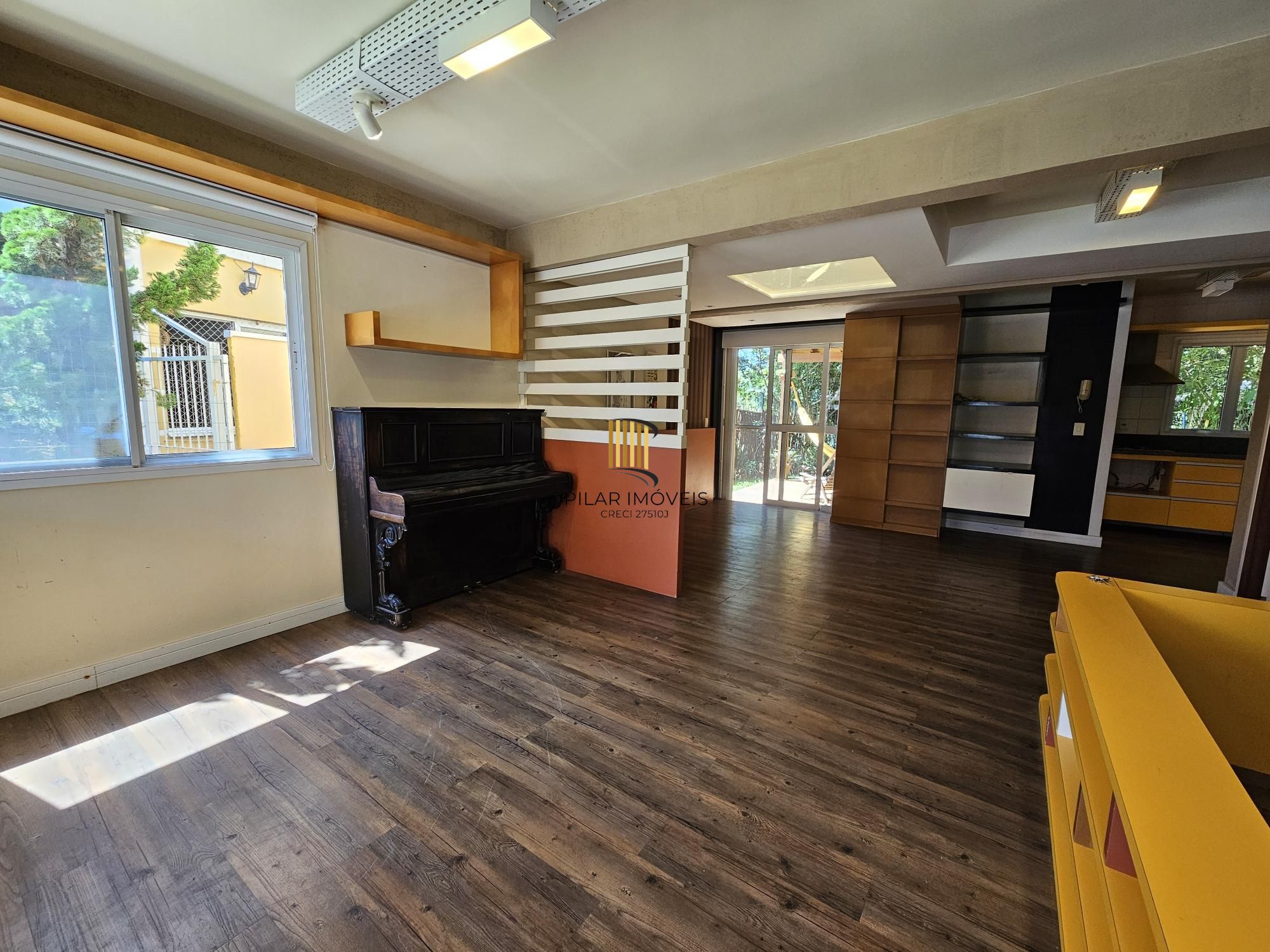 CASA EM CONDOMÍNIO NA AVENIDA PROTÁSIO ALVES