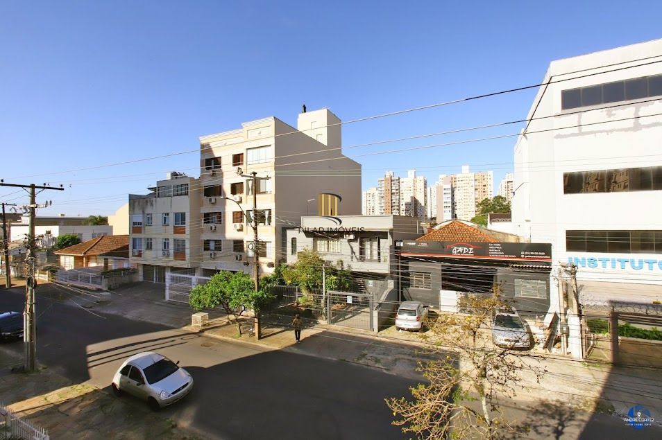 Apartamento 2 dormitórios com vaga no Passo D'areia