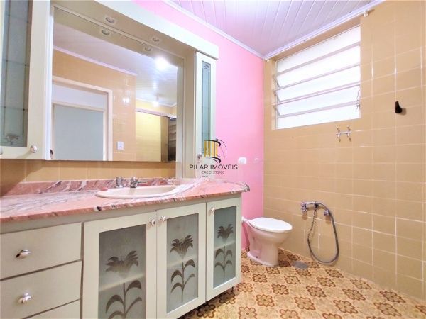 Apartamento 3 dormitórios, com elevador e em frente a Redenção