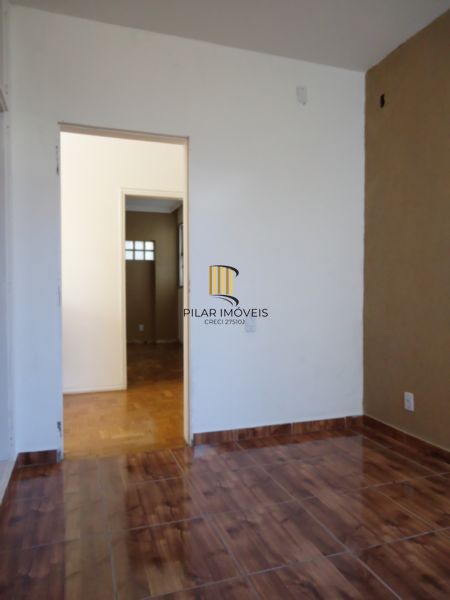 Casa para Venda - 510m², 6 dormitórios, sendo 1 suites, 3 vagas - São João