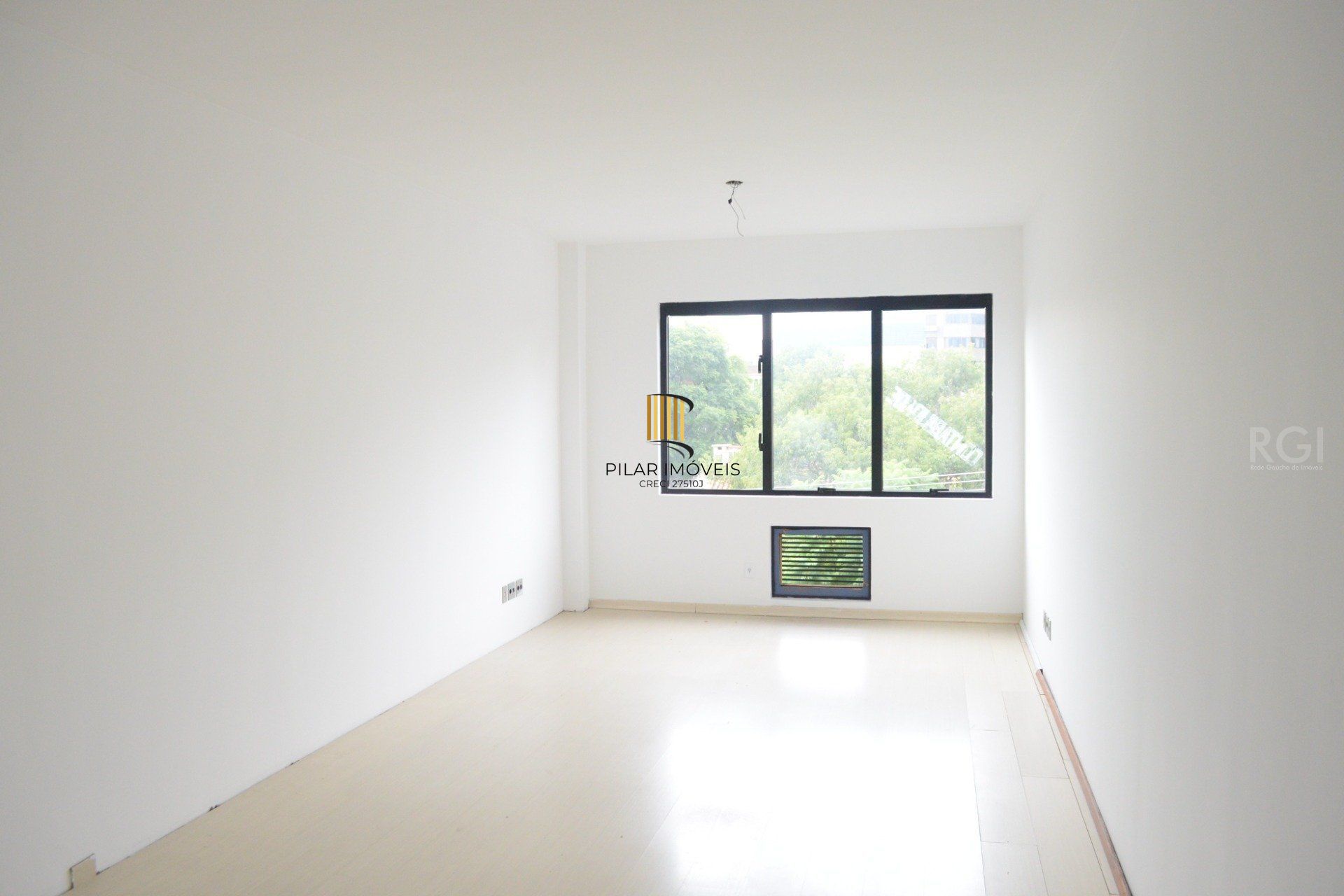 Conjunto/Sala para Venda - 36.22m², 0 dormitórios, Passo da Areia