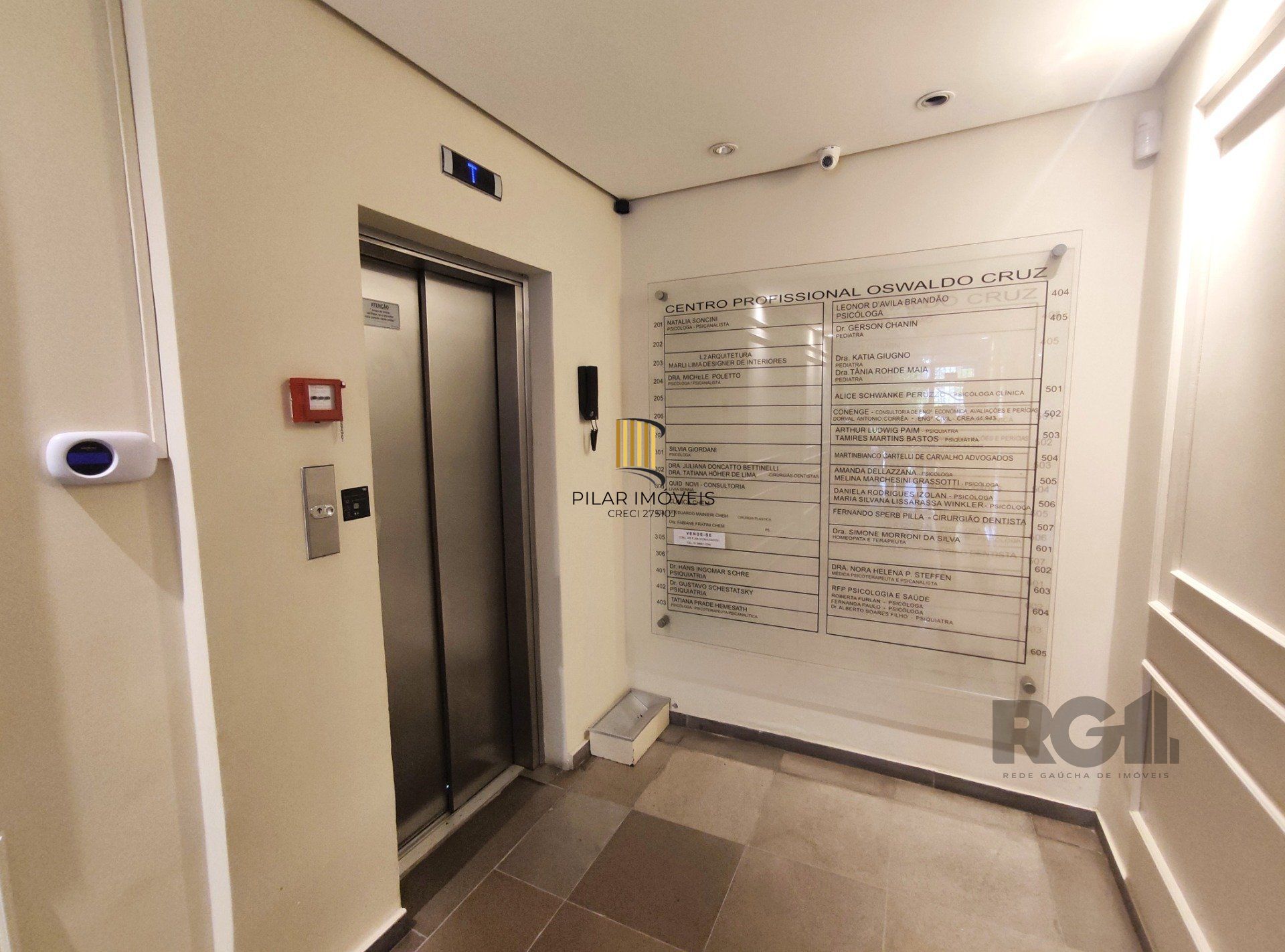 Conjunto/Sala para Venda - 31.9m², 0 dormitórios, Petrópolis