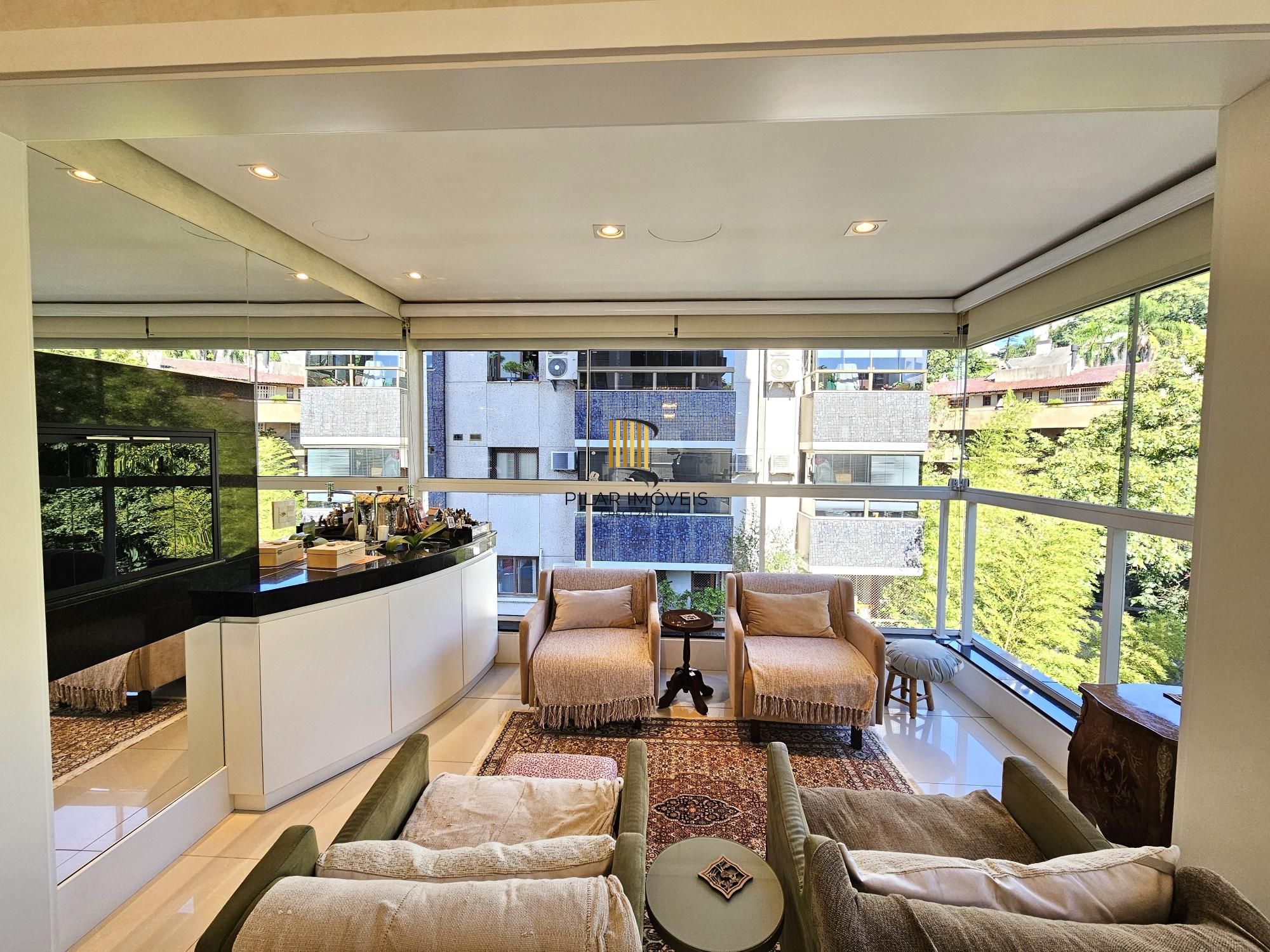 ALTO PADRÃO | BELA VISTA | 3 SUÍTES + 4 VAGAS | MOBILIADO