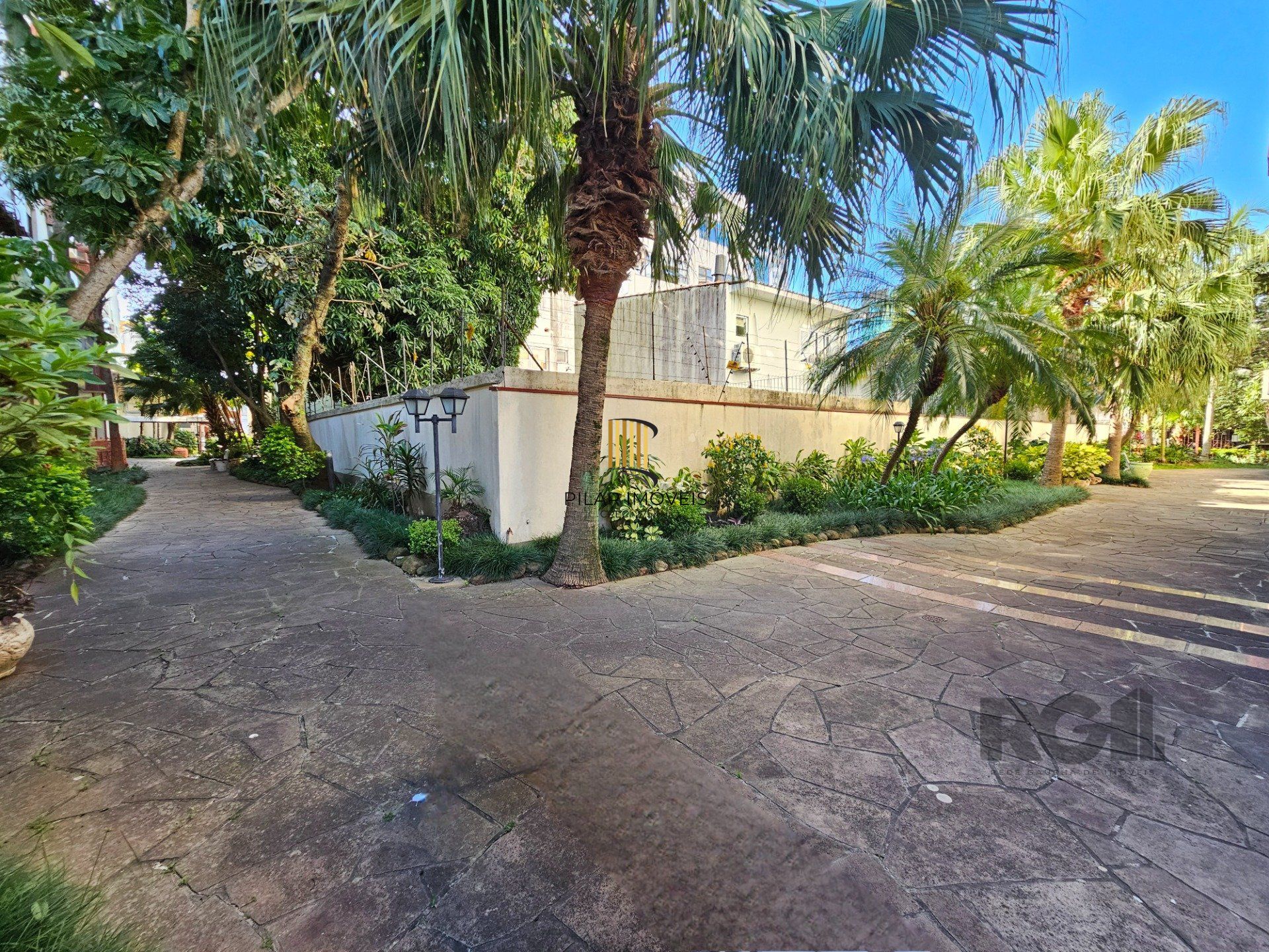 Apartamento 3 dormitórios com vaga no Menino Deus