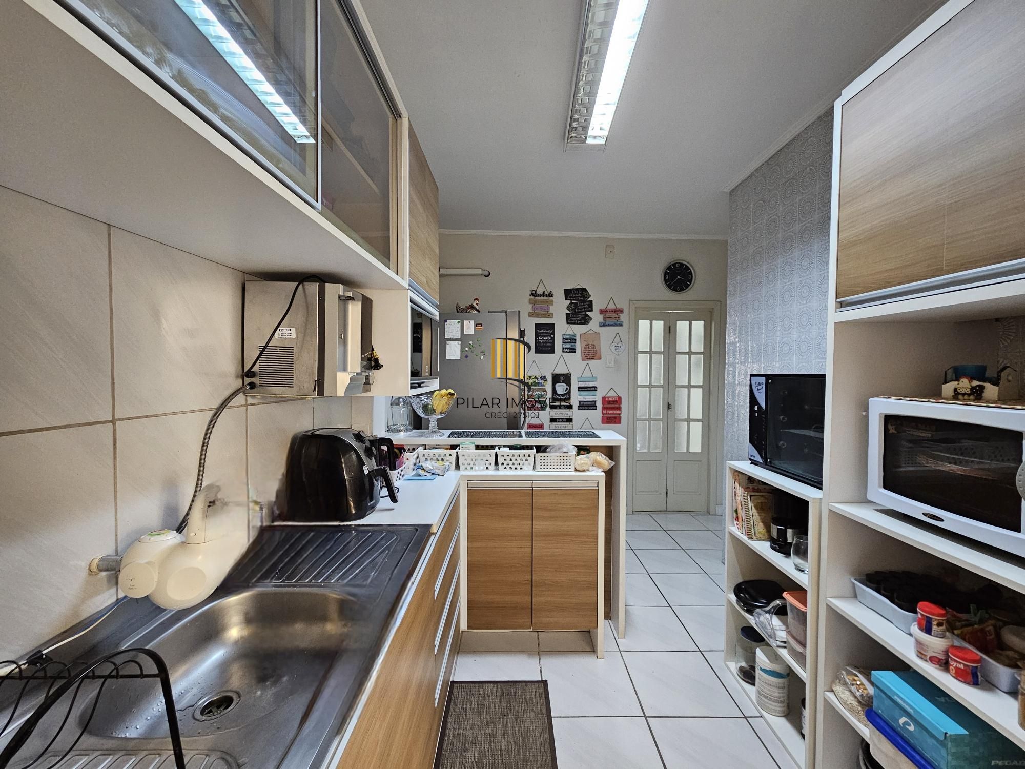 BOM FIM: 3 DORM | 108M2 | SEMIMOBILIADO | 1 VAGA