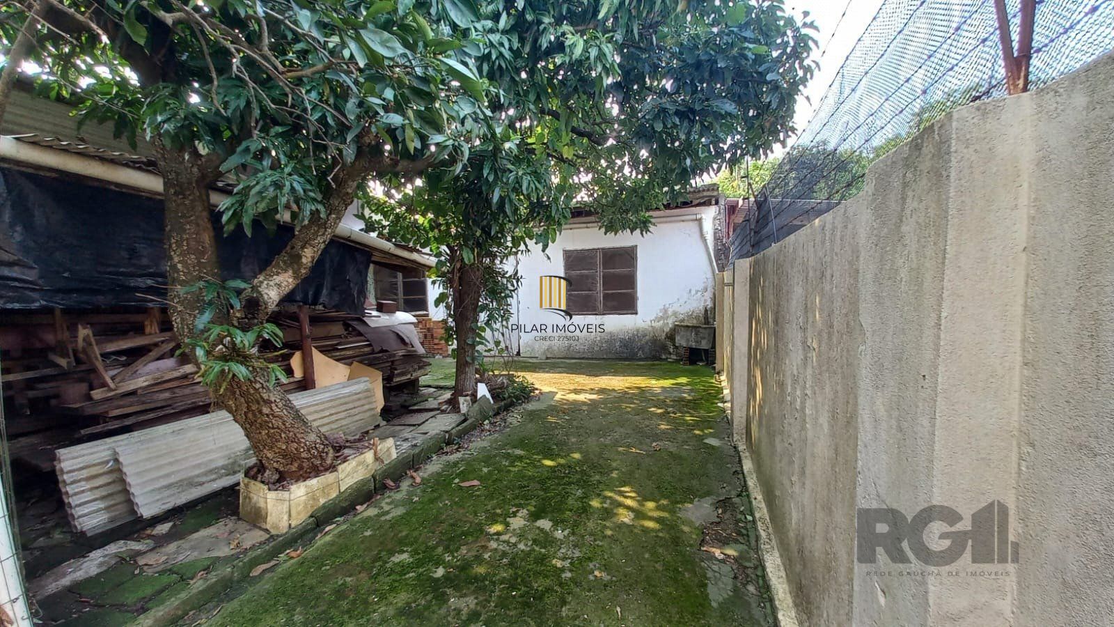 Casa 3 dormitórios no bairro Bom Jesus