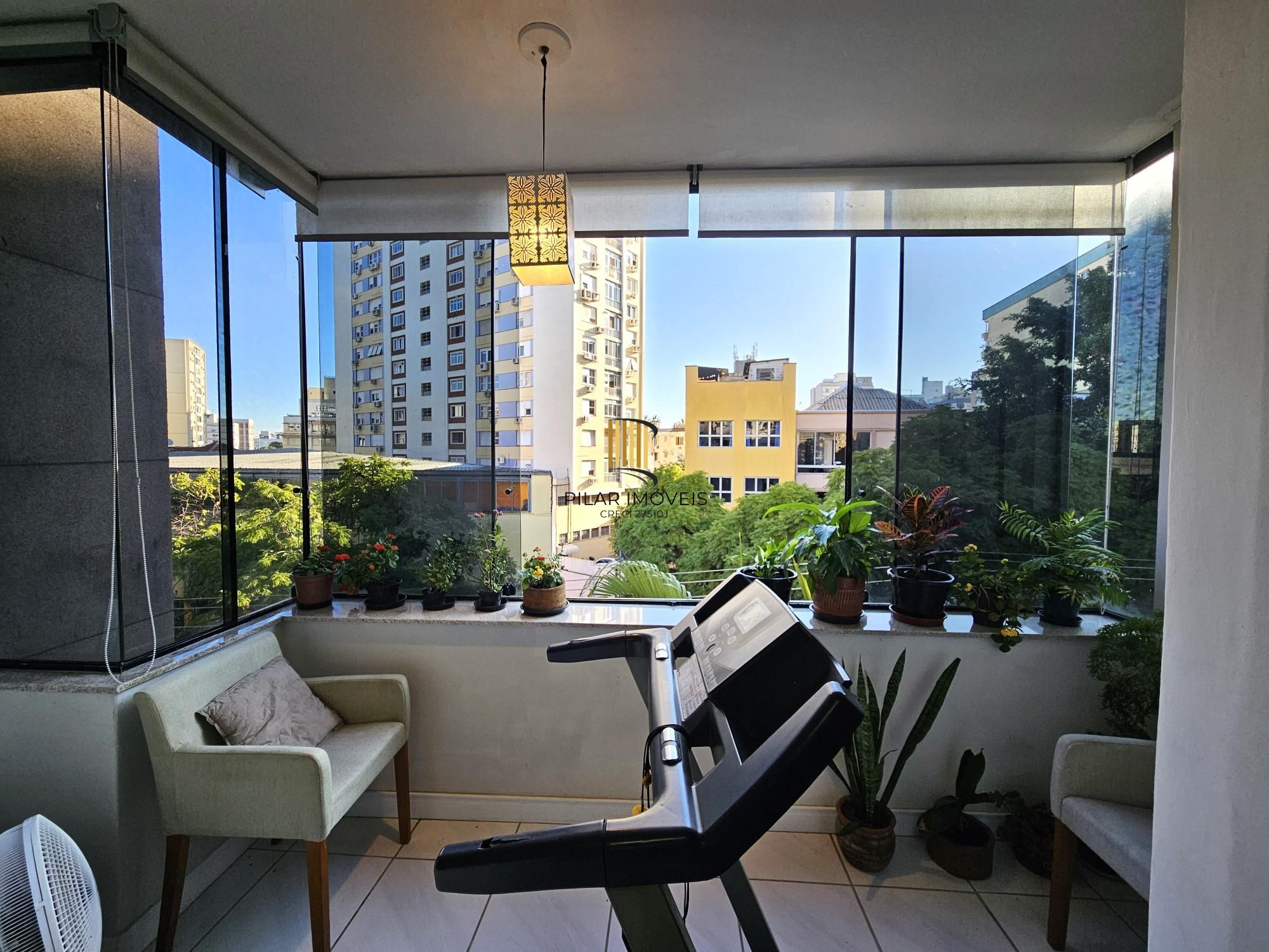 BOM FIM: 3 DORM | 108M2 | SEMIMOBILIADO | 1 VAGA