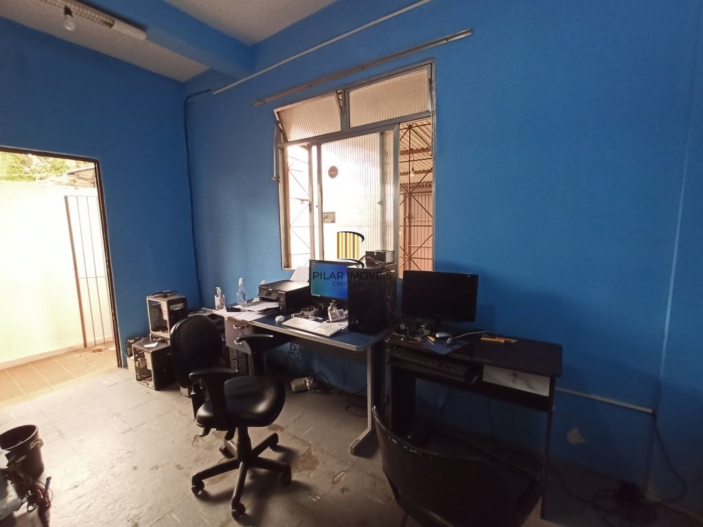 Casa tipo Sobrado perto da PUC