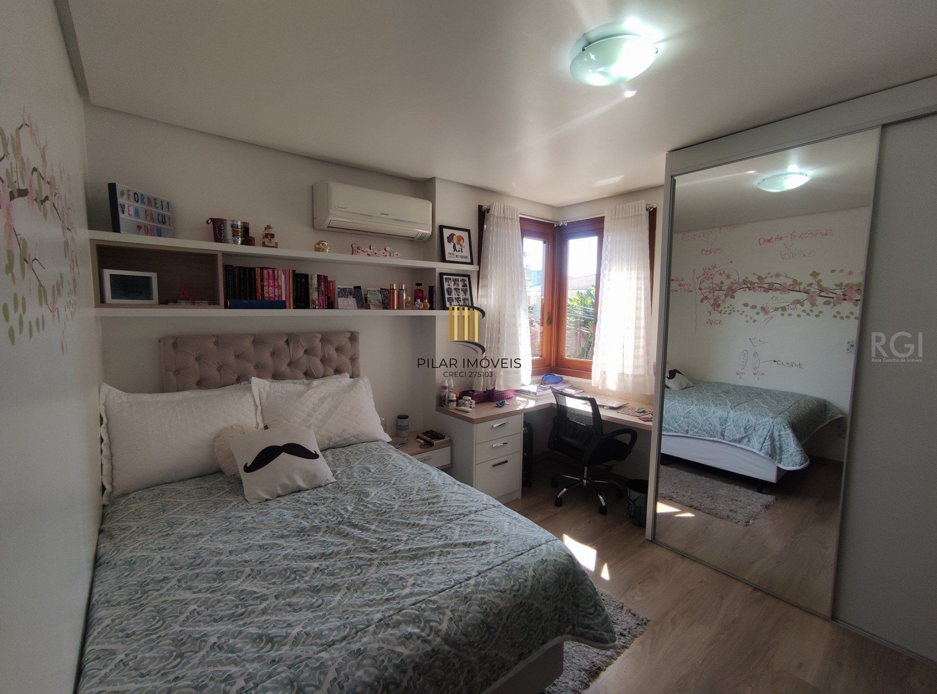Apartamento 2 dormitórios no bairro Jardim do Salso