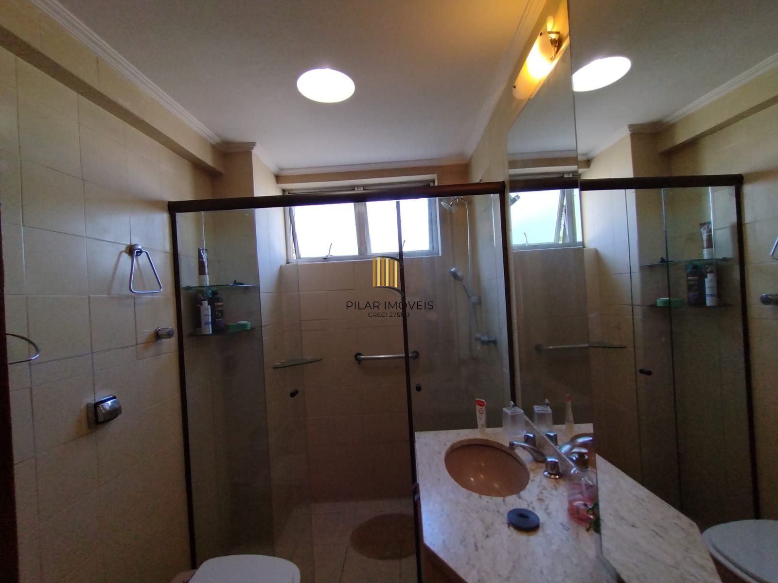 Apartamento 2 dormitórios no bairro Três Figueiras