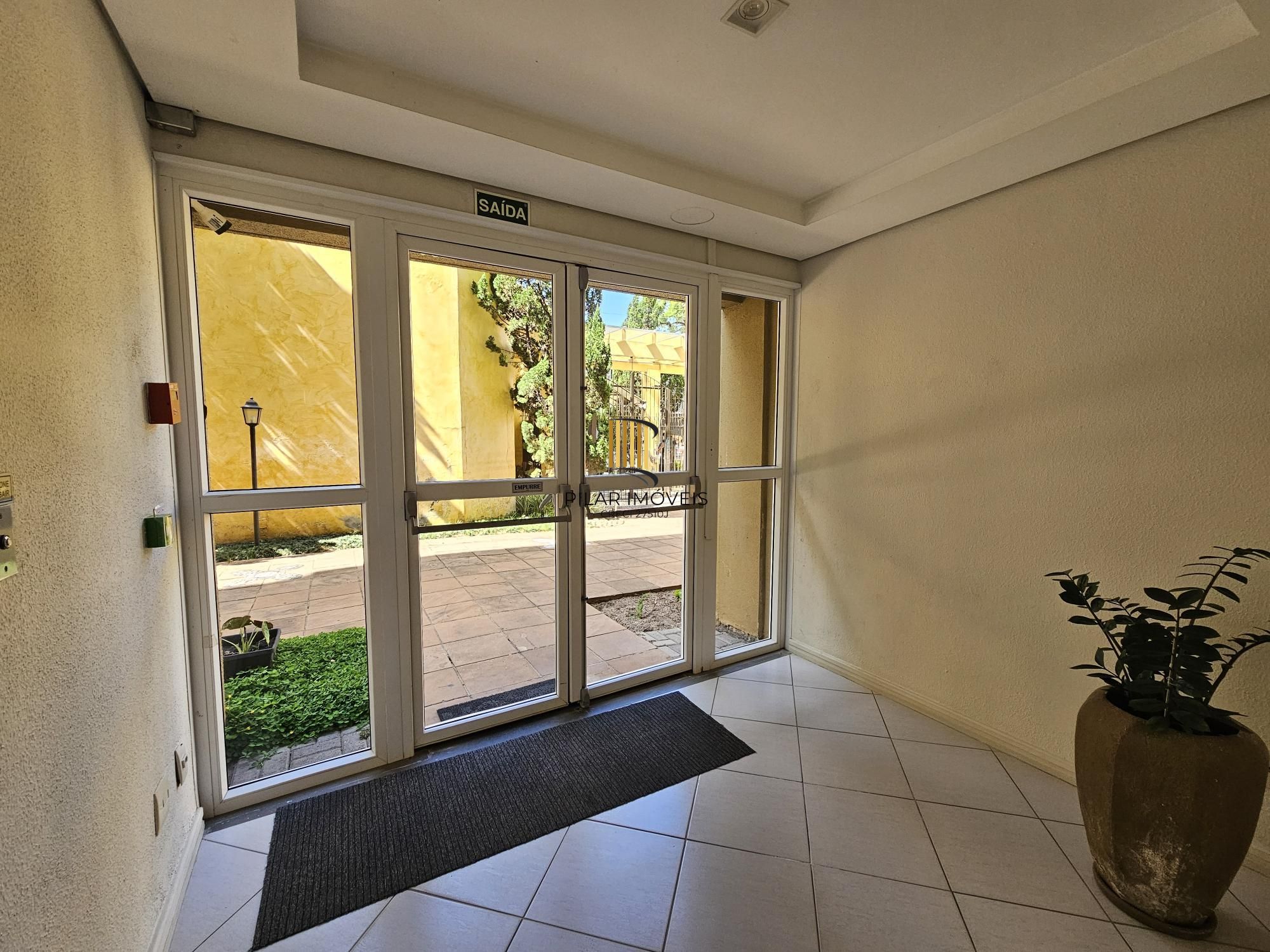 Apartamento 2 dormitórios com vaga e elevador no São Geraldo