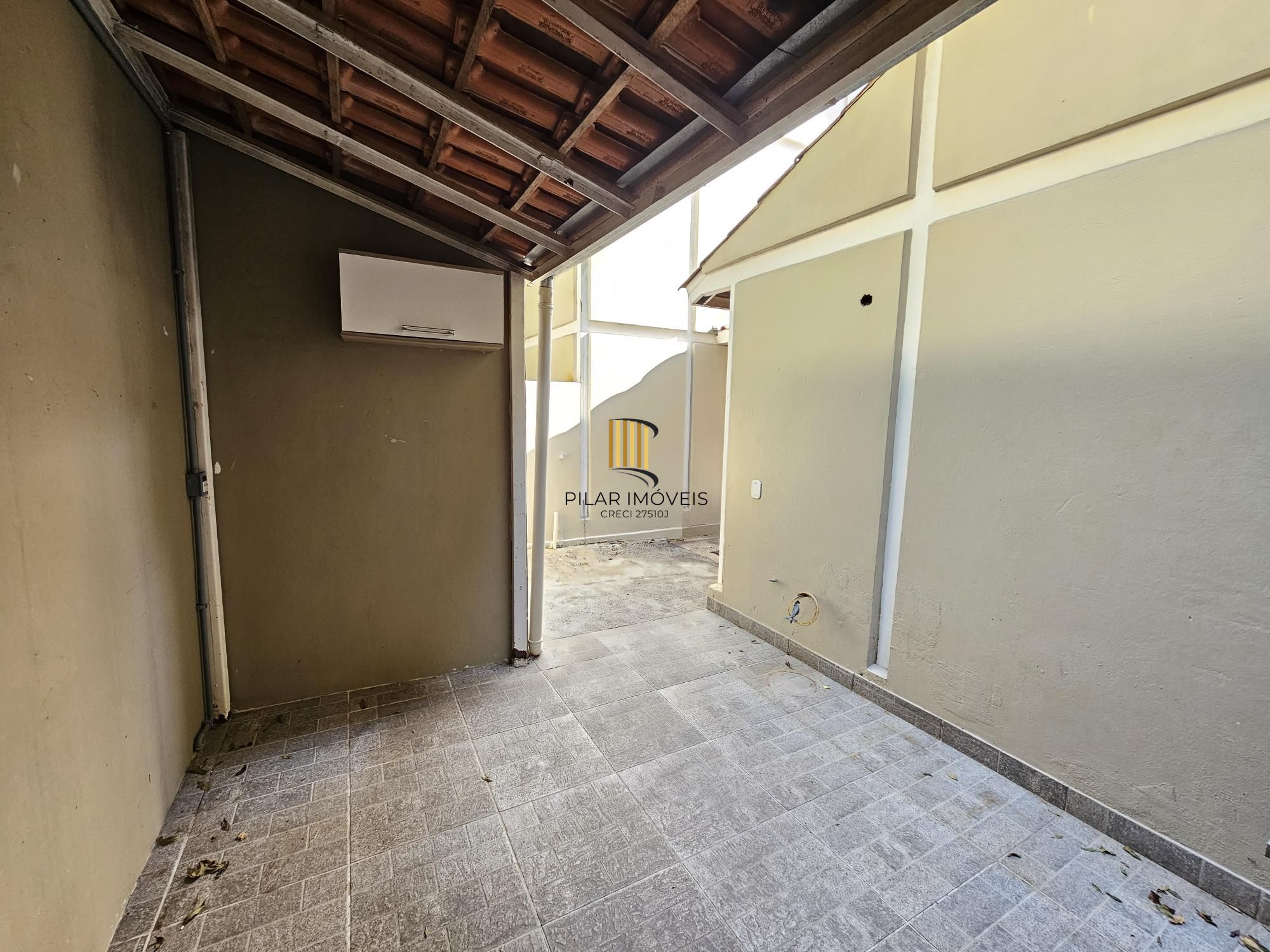 CASA EM CONDOMÍNIO PERTINHO DA OSCAR PEREIRA