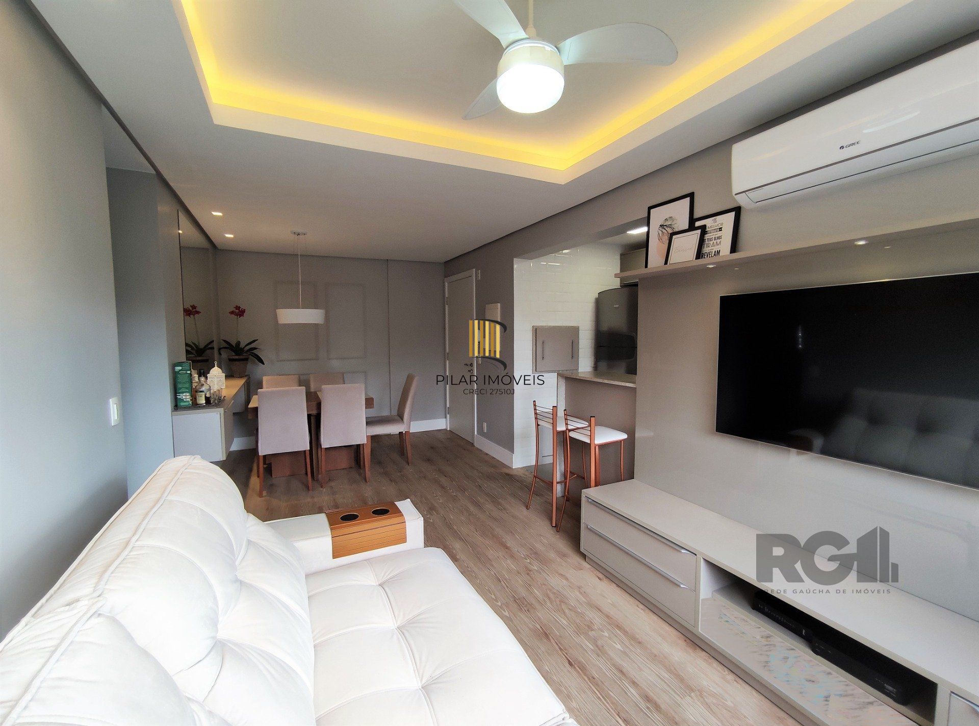 Apartamento 2 dormitórios no bairro Glória