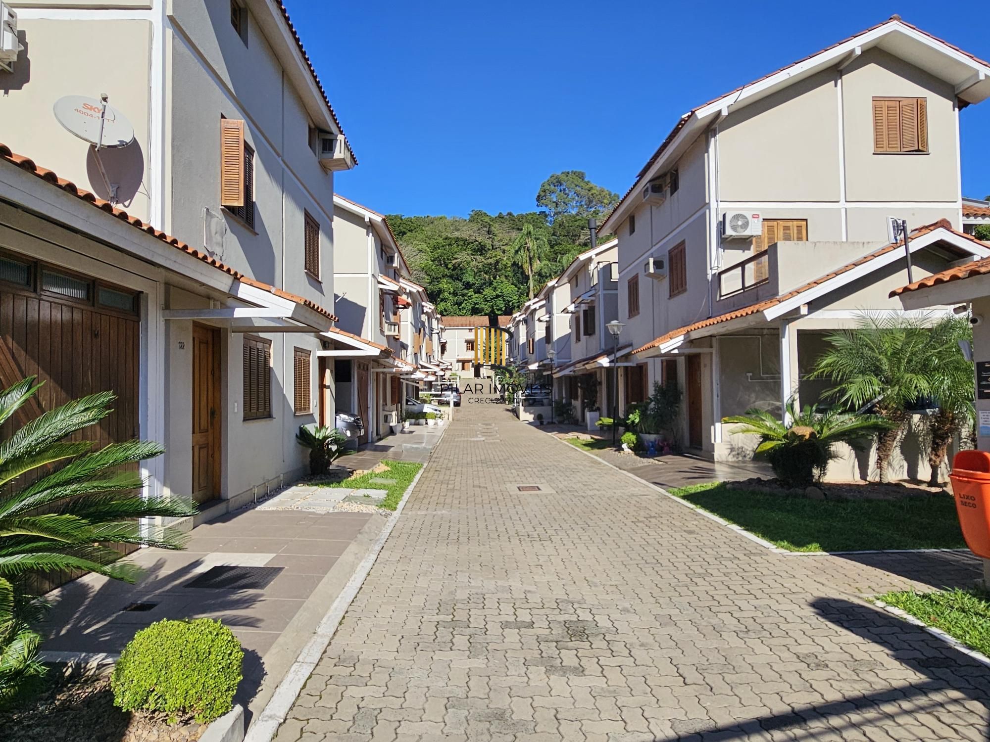 CASA EM CONDOMÍNIO PERTINHO DA OSCAR PEREIRA