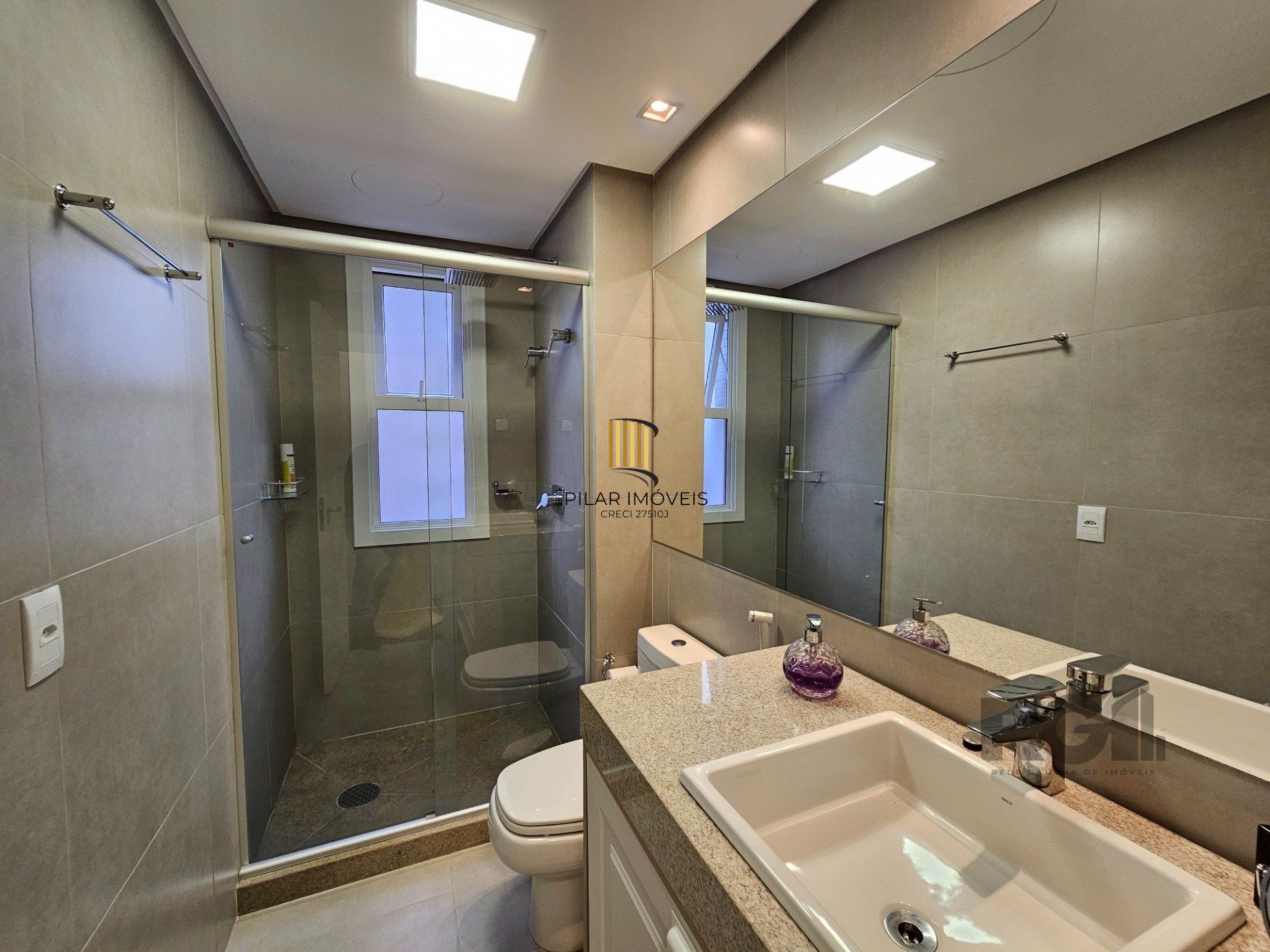 Apartamento 2 dormitórios no bairro Petrópolis