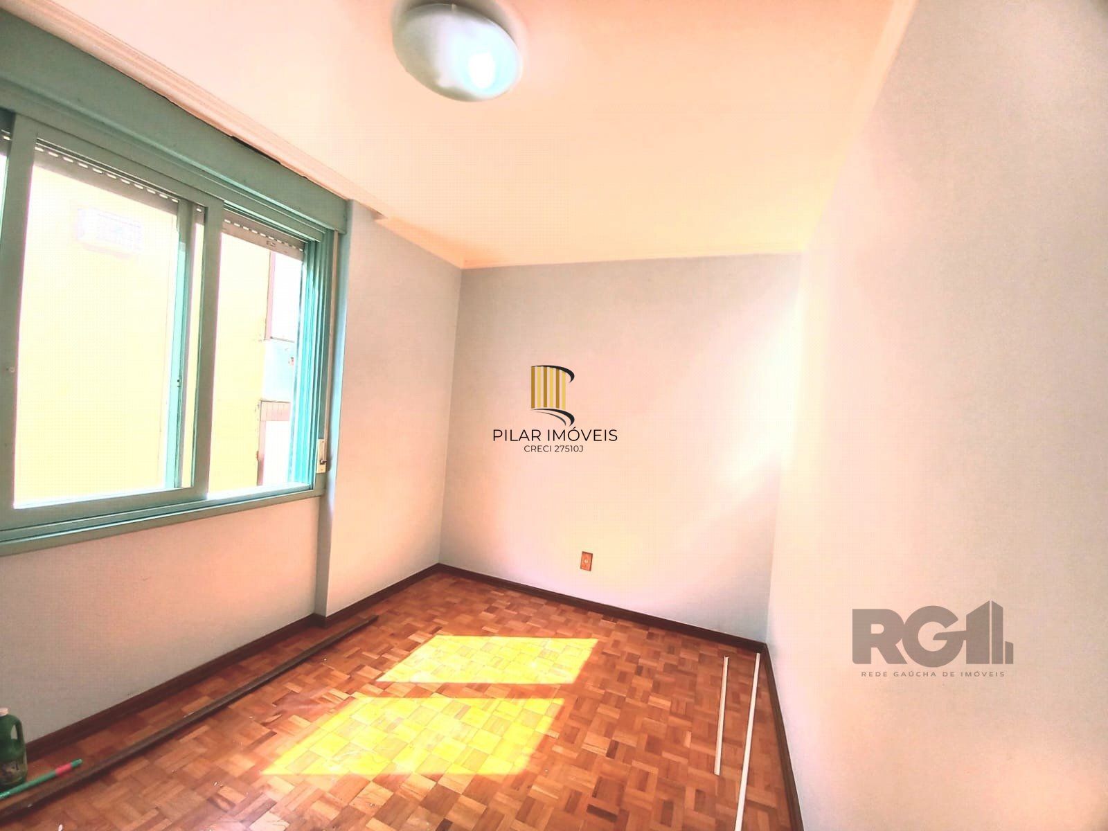 Apartamento 2 dormitórios no bairro Cavalhada