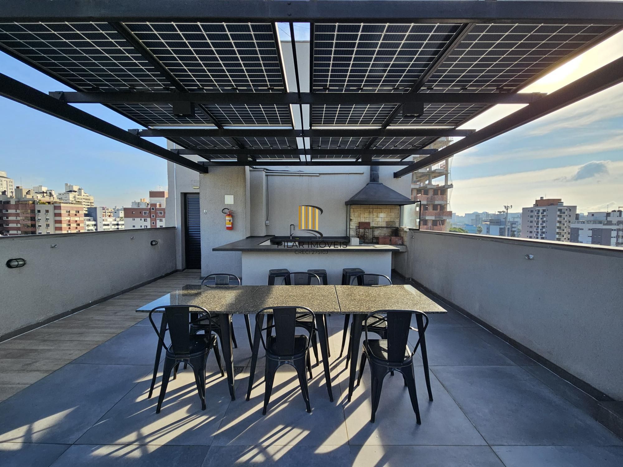 STUDIO MOBILIADO | 43M2 PRIVATIVOS | LINDO E ENSOLARADO | MENINO DEUS