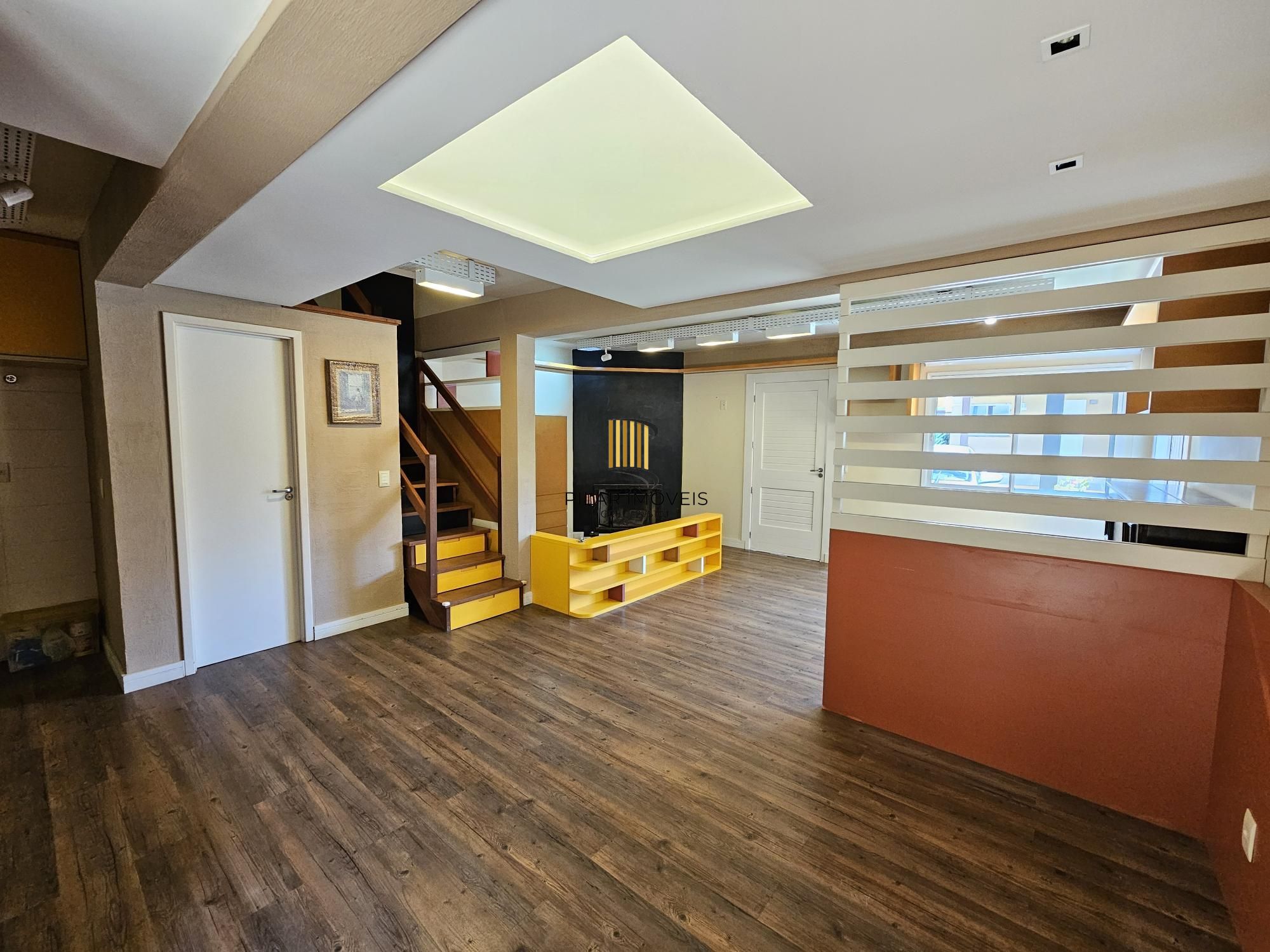 CASA EM CONDOMÍNIO NA AVENIDA PROTÁSIO ALVES