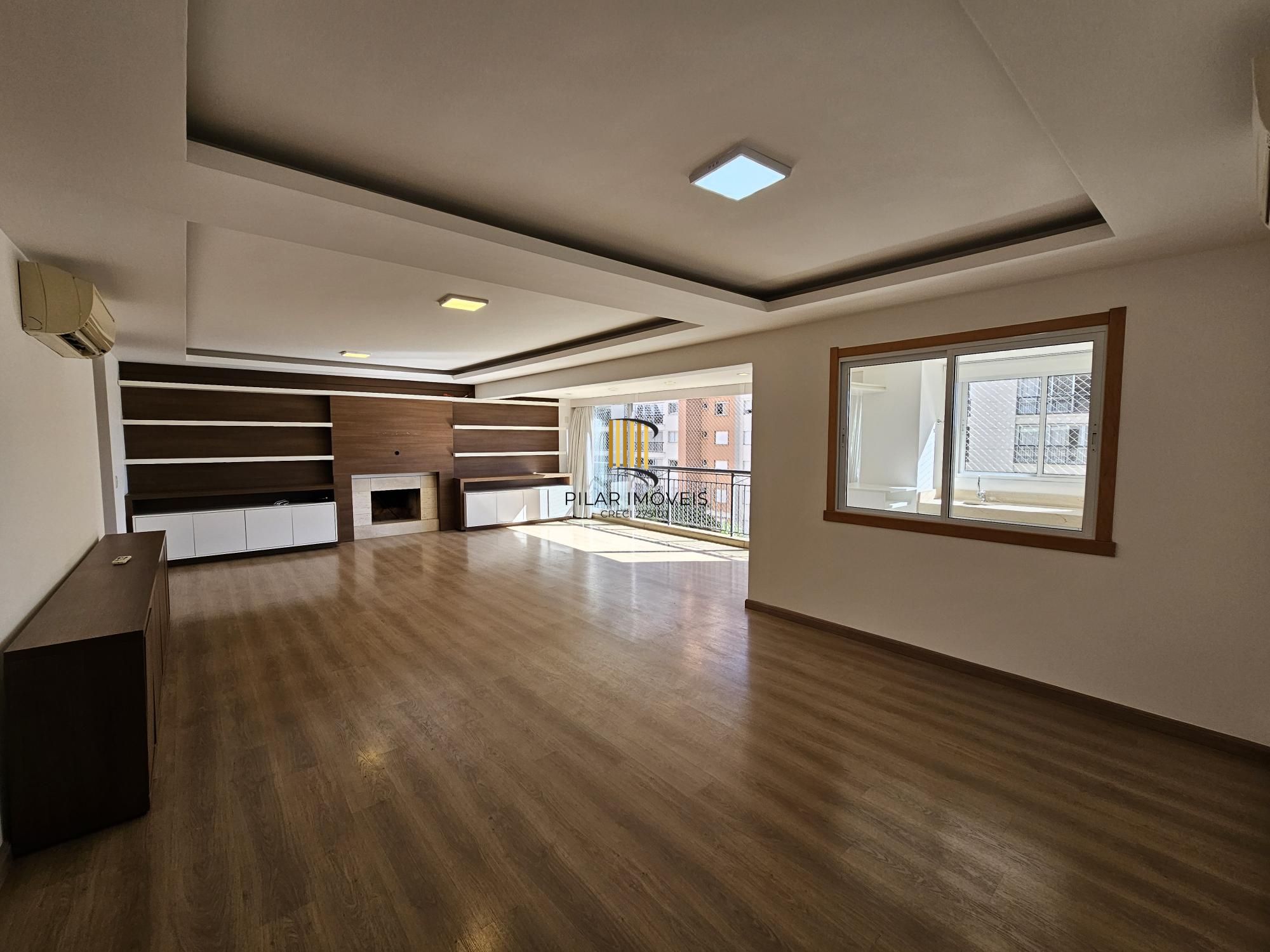 Apartamento 3 suítes na frente do Parque Germânia