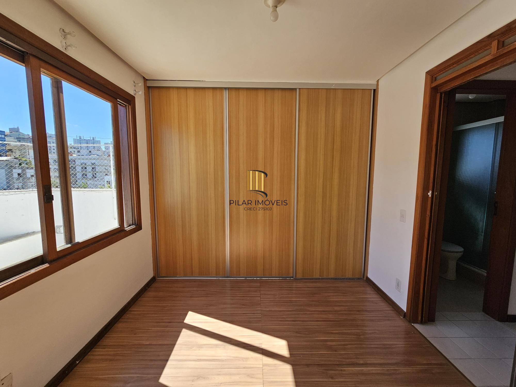 Cobertura 3 dormitórios com vaga no Petrópolis