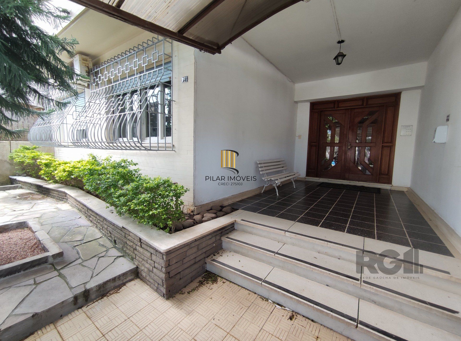 Apartamento 2 dormitórios no bairro Santa Cecília